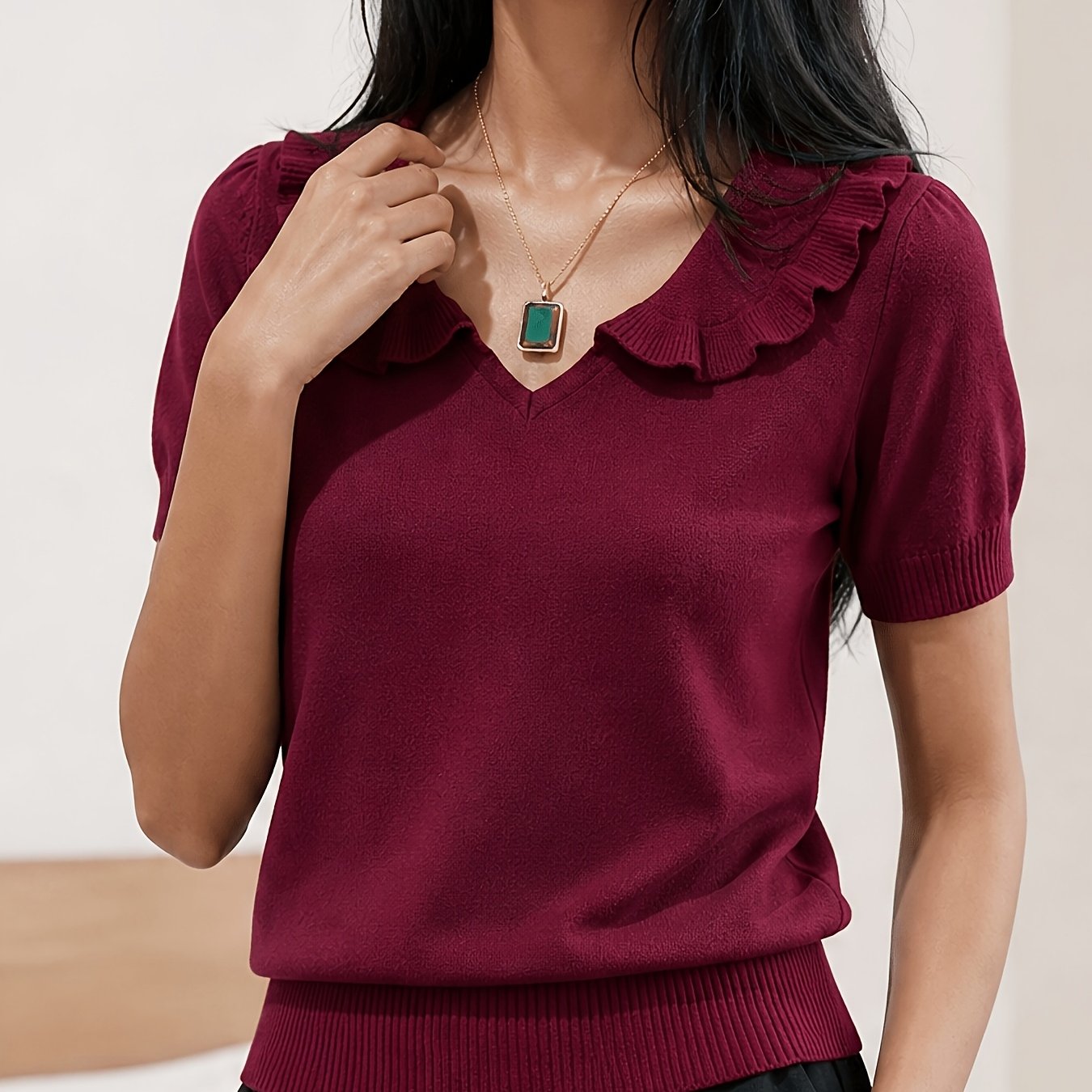 TEMU New Women's Gentle Ruffle Collar Short-sleeve Top, Lightweight, Sweet, ,, Versatile Top. Ruffle V-neck Short-sleeve Top, Gentle Commuter Top,