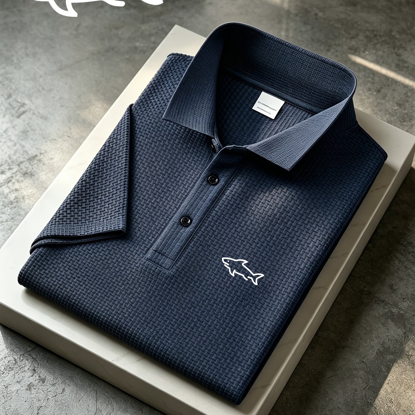 TEMU Camisa casual de talla grande para hombre con estampado de tiburón para , para y equitación al , con tejido texturizado, de jacquard de estilo