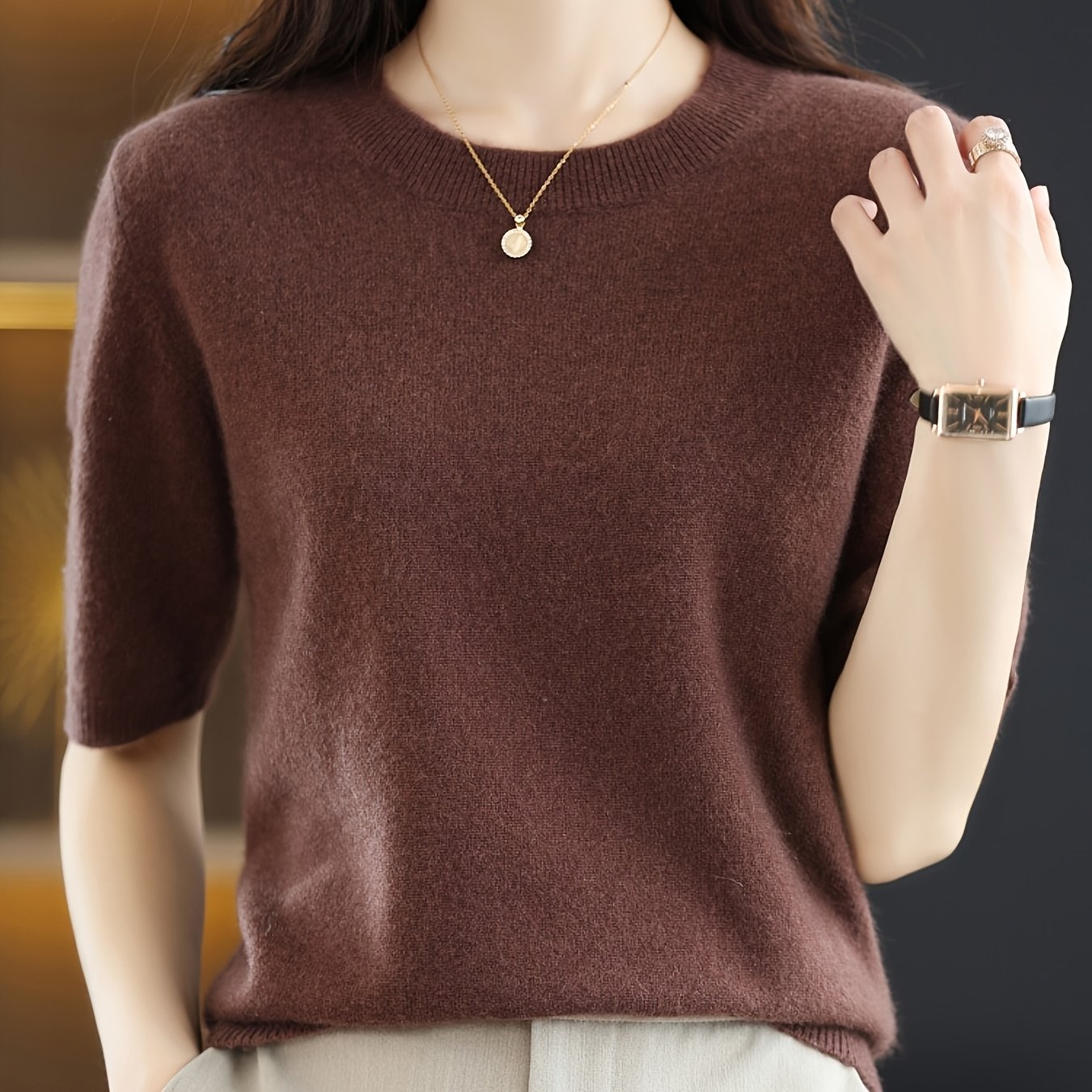 E-shop Neues einfarbiges T-Shirt für Damen für Frühling/Sommer/Herbst, vielseitige Strickware, lässiger Kurzarm-Pullover, Rundhalsausschnitt,