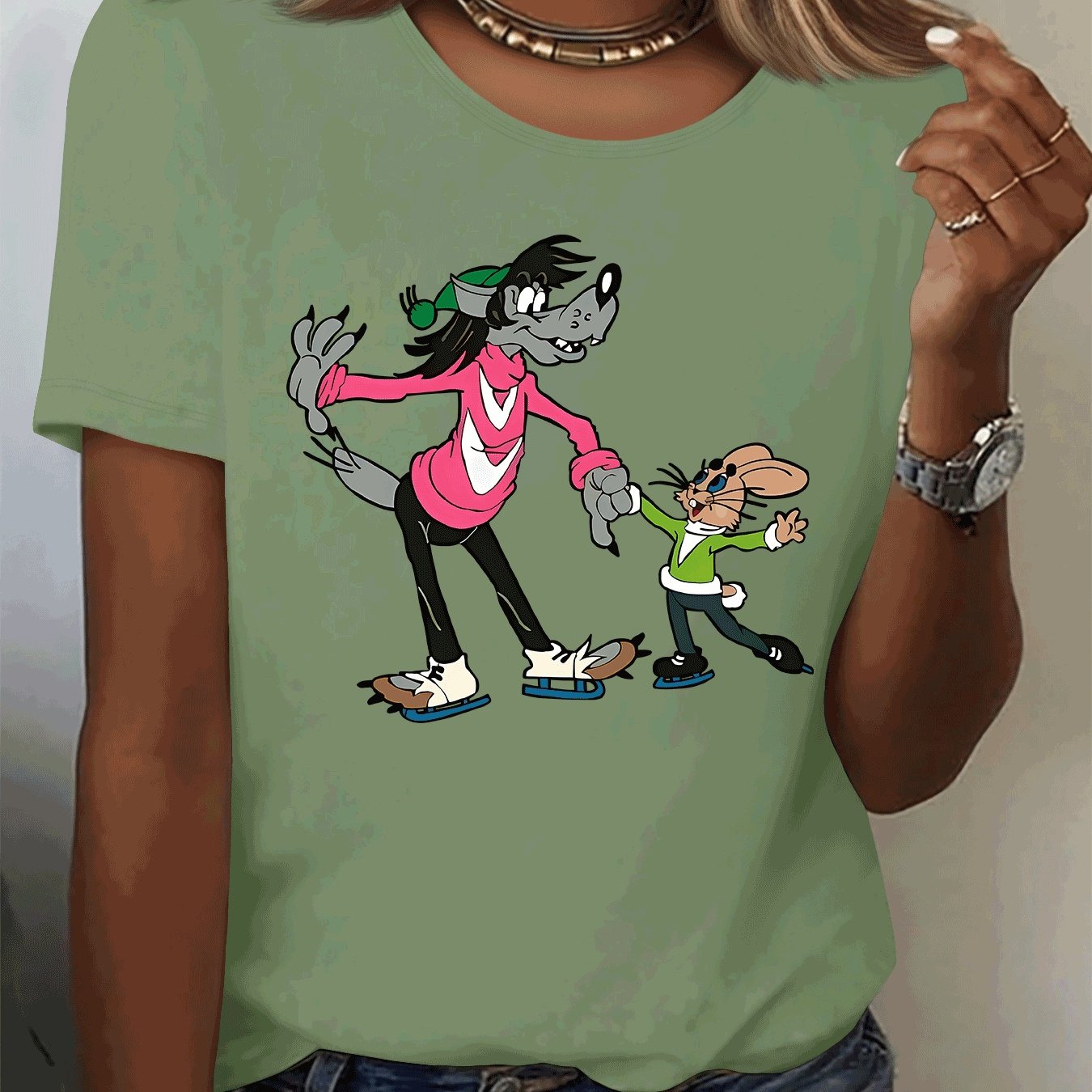 E-shop Lockerer Grauer Wolf & Hase Eiskunstlauf Grafik T-Shirt – Atmungsaktives Sommer-T-Shirt mit Rundhalsausschnitt, Maschinenwaschbar für Zuhause,