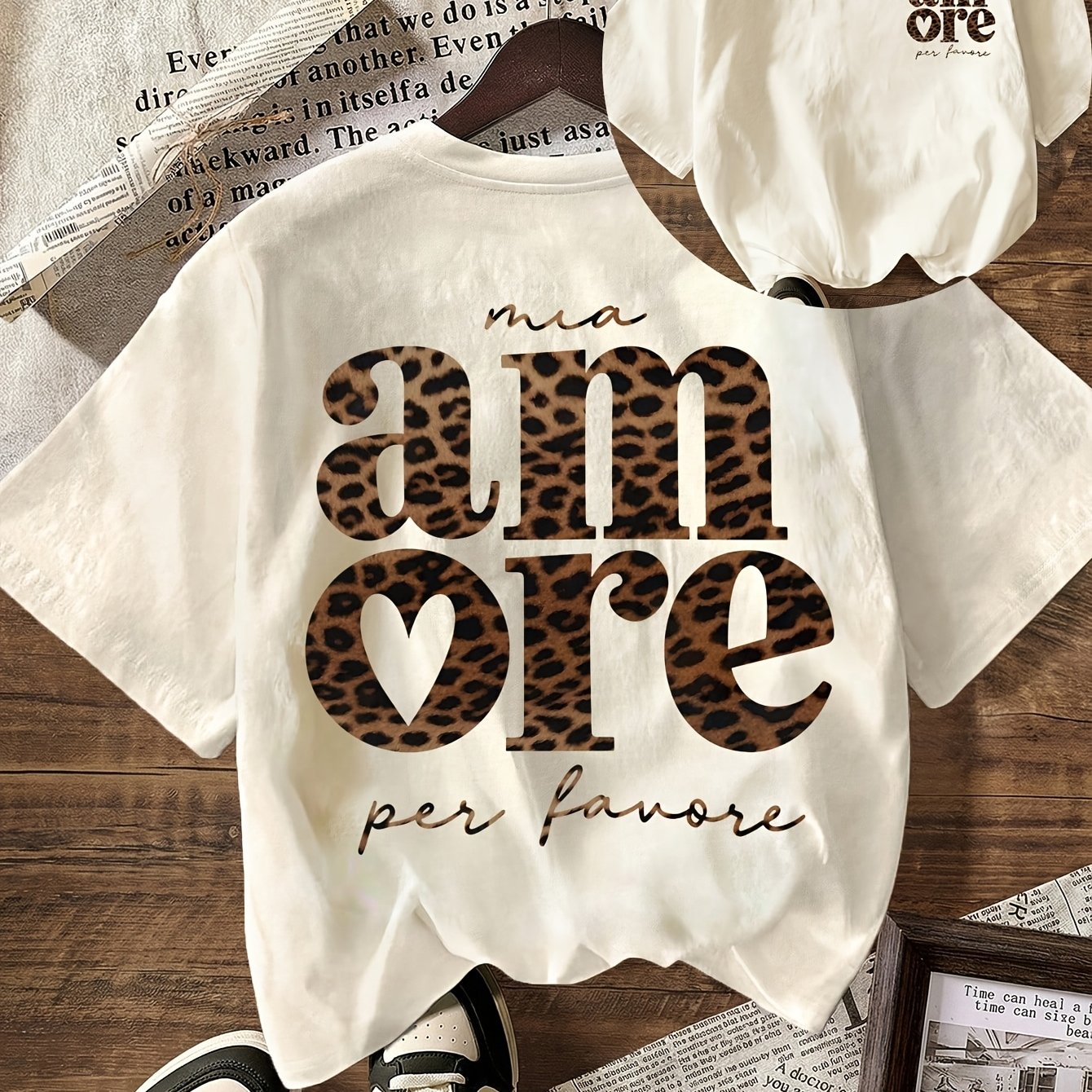 TEMU Women's Italian Amore Leopard Print T-shirt - Italian & Lettering Short Sleeve Round Neck -compatible Style Suitable For , Machine Washable