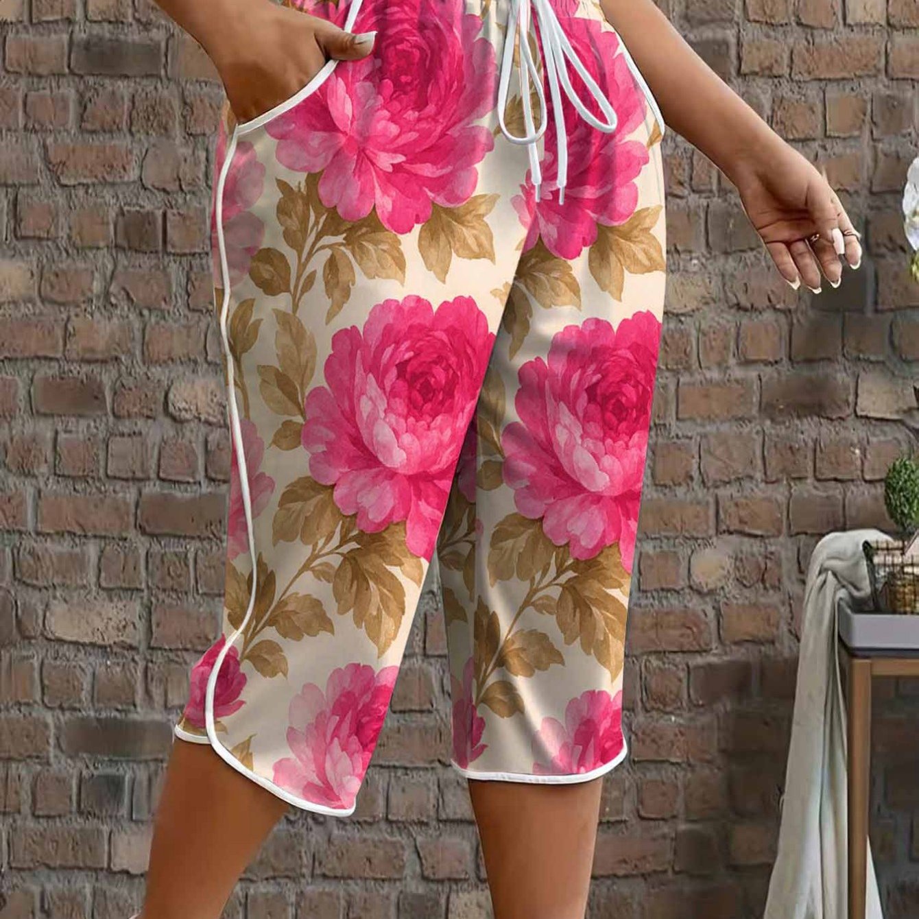 Image of Plus Size Women's Pink Peony Floral Block Pocket Capri Pants Vintage Elegant Casual Comfortable Elastic Waist Straight Leg Loose Summer Lightweight Breathable Lounge Sweatpants