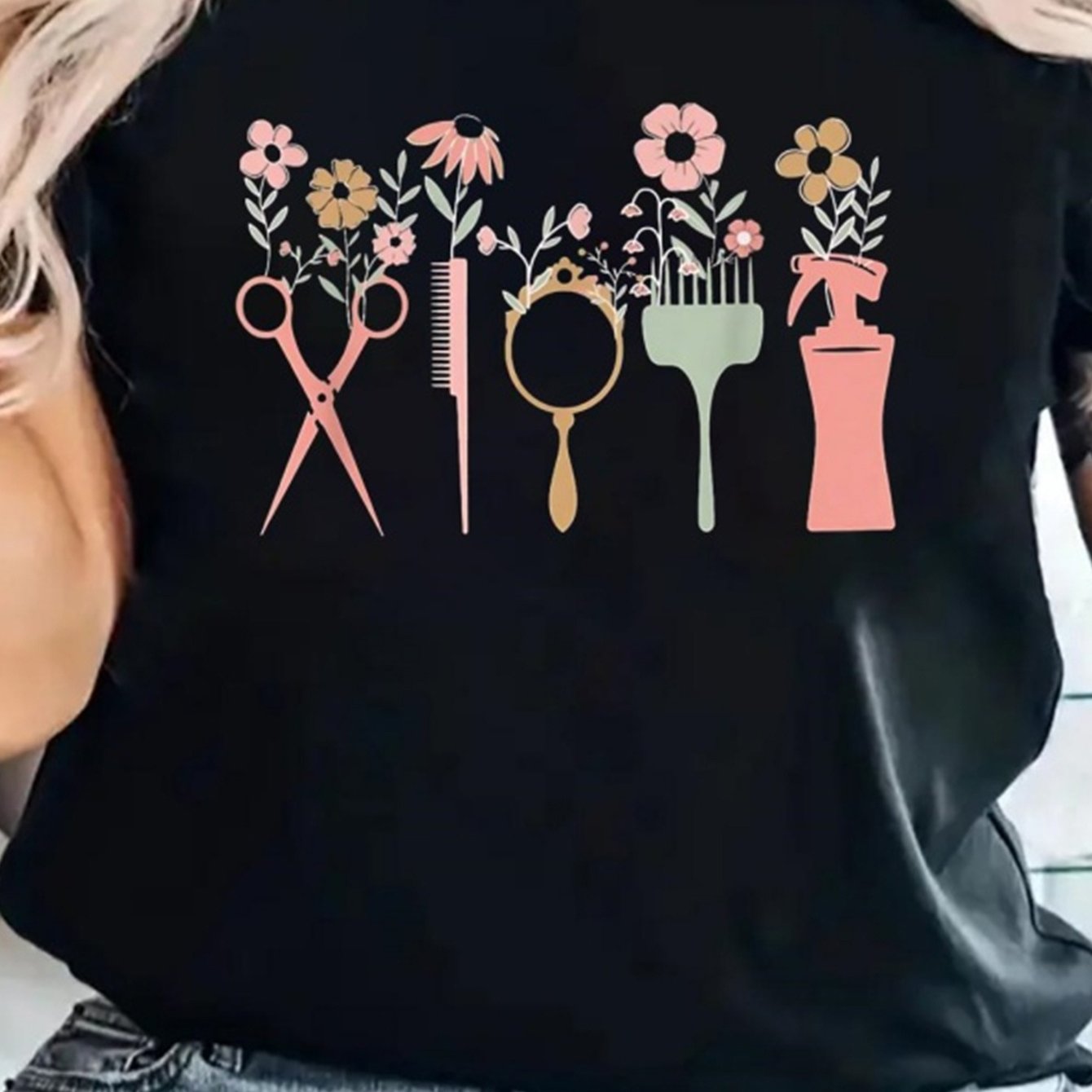 TEMU 1pc Women's Casual T-shirt - Floral & Beauty Tools Print, Soft Pink & , , Perfect Gift For Hairstylists & Beauty Enthusiasts (birthdays,