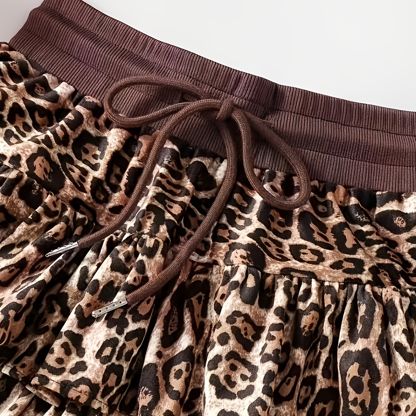 E-shop Damen Leopard Print Puff Cake Kleid Herbst und Winter High-Waist Rüschen Anti-Exposure A-Linien Halbrock Rrock