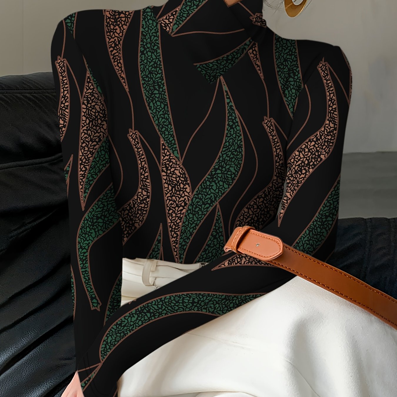 High-neck Marble Texture Abstract Print Top - T-shirt