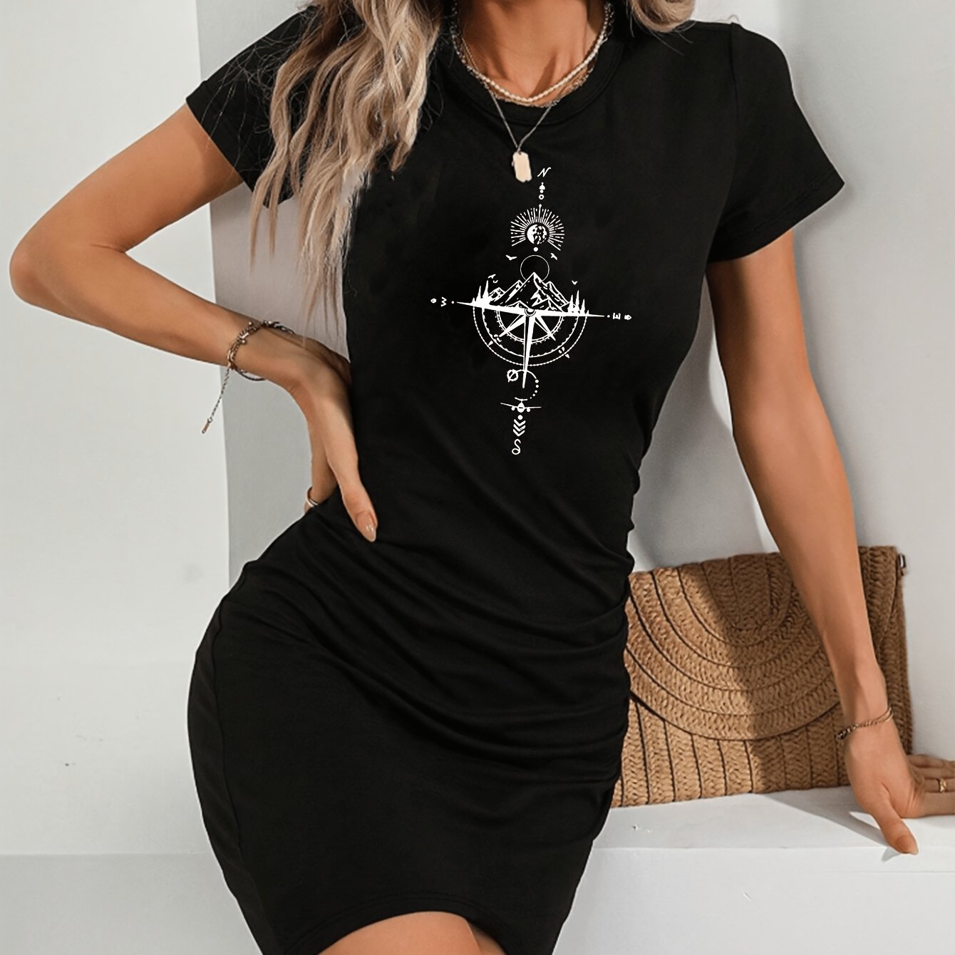 TEMU Elegant Dress Featuring An Artistic Printed T-shirt Design, A Fitted Bodycon Style, Sexy Jumpsuit, Round Neckline, Made From Slightly Stretchy