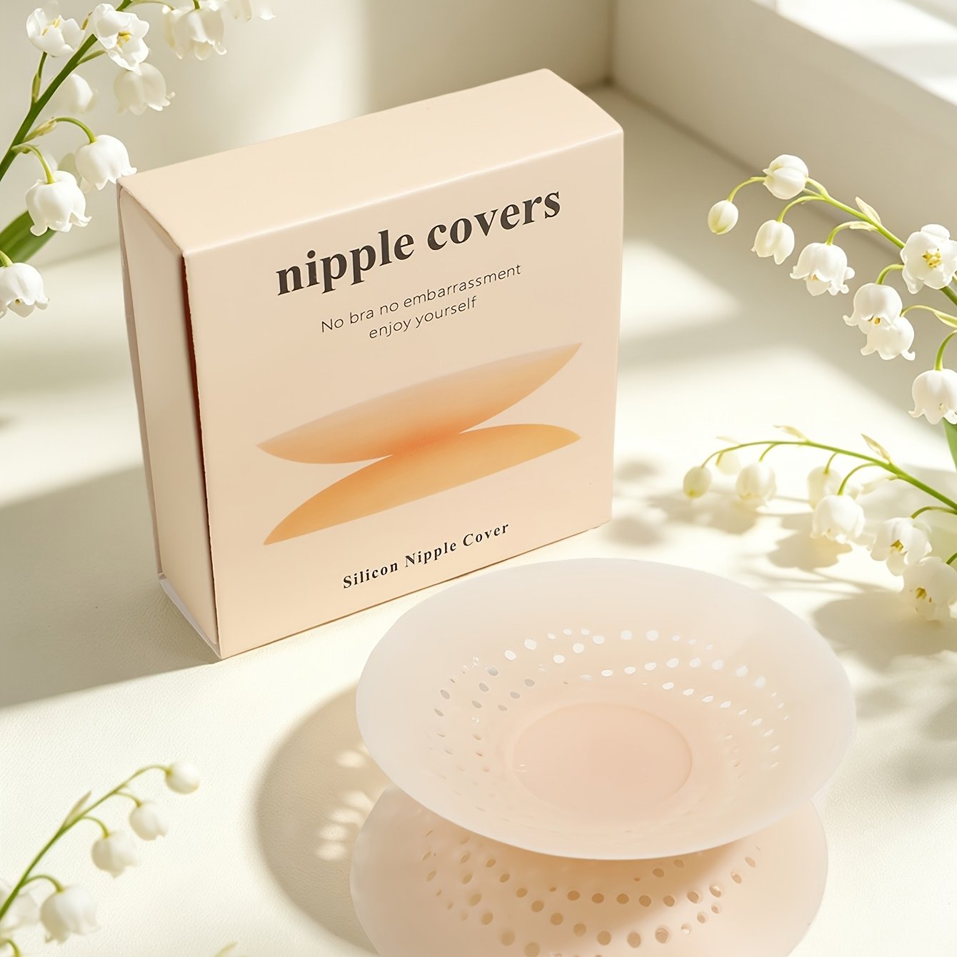 Image of 4pcs Reusable Ladies Summer Ultra Thin Silicone Breathable Covers, Invisible Bust Sticky Bra, Women Underwear, Strapless Bra, Suitable For Wedding Dress, Dress, Swimwear, Bikini