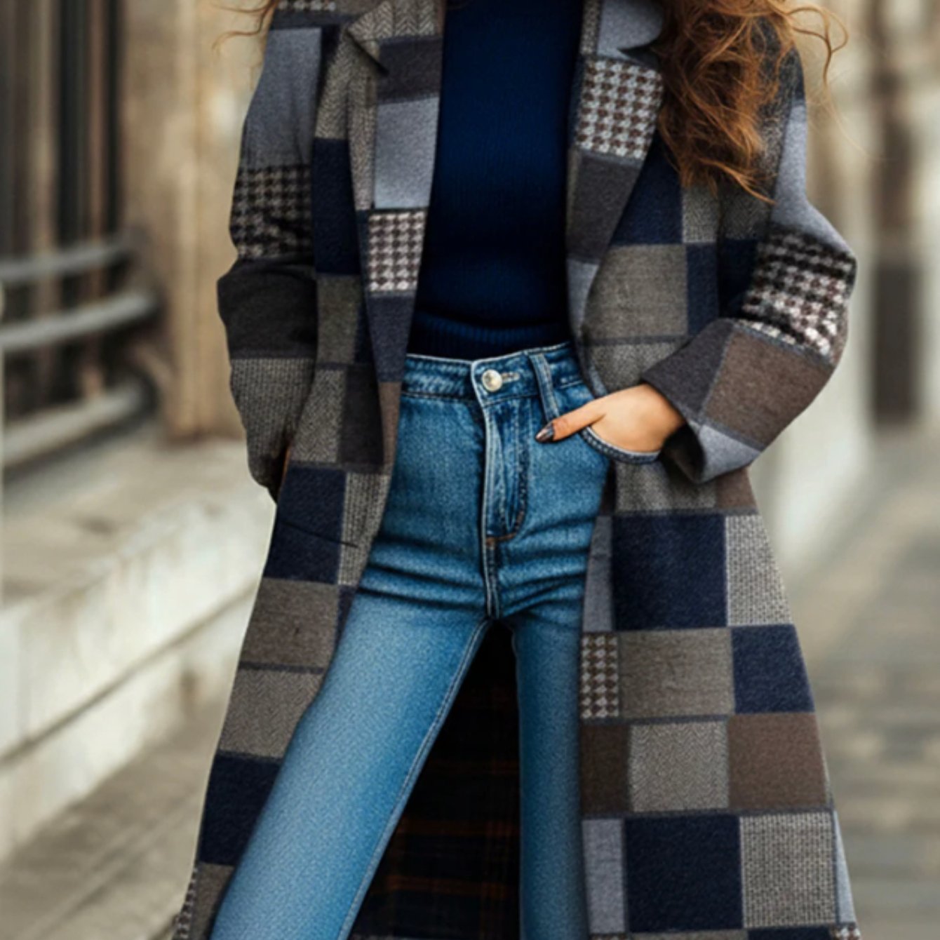 Image of Retro Lapel Long Coat Women' Piece | Fashionable Retro Temperament Style, Perfect For Autumn & Winter Street Wear And Casual Occasions Looks