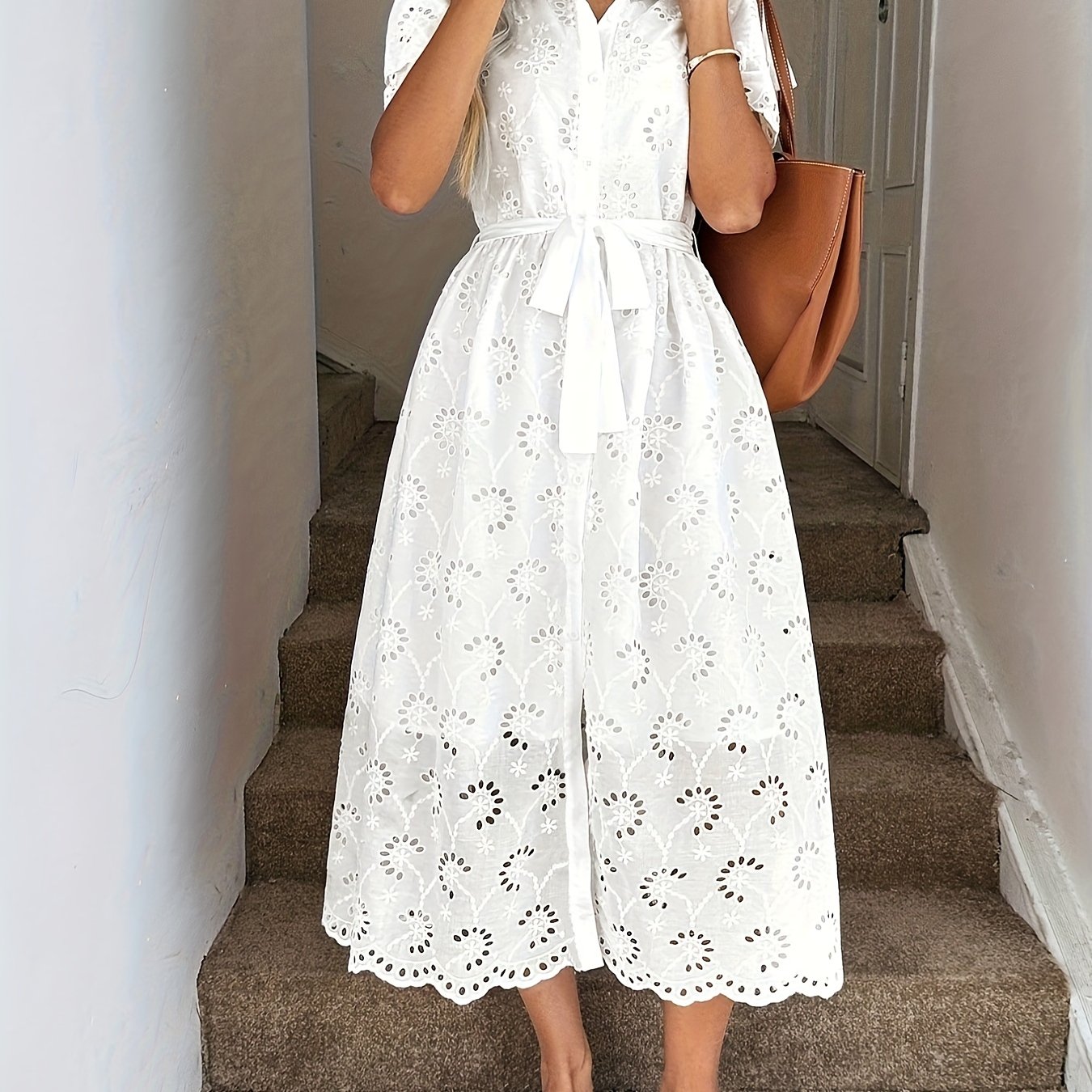 E-shop Damen Freizeit Top, Kleid mit Spitzenausschnitt, Damen Sommerkleidung, Sommerkleid, Weißes Damenkleid, Urlaubskleidung, Boho Urlaubskleid,
