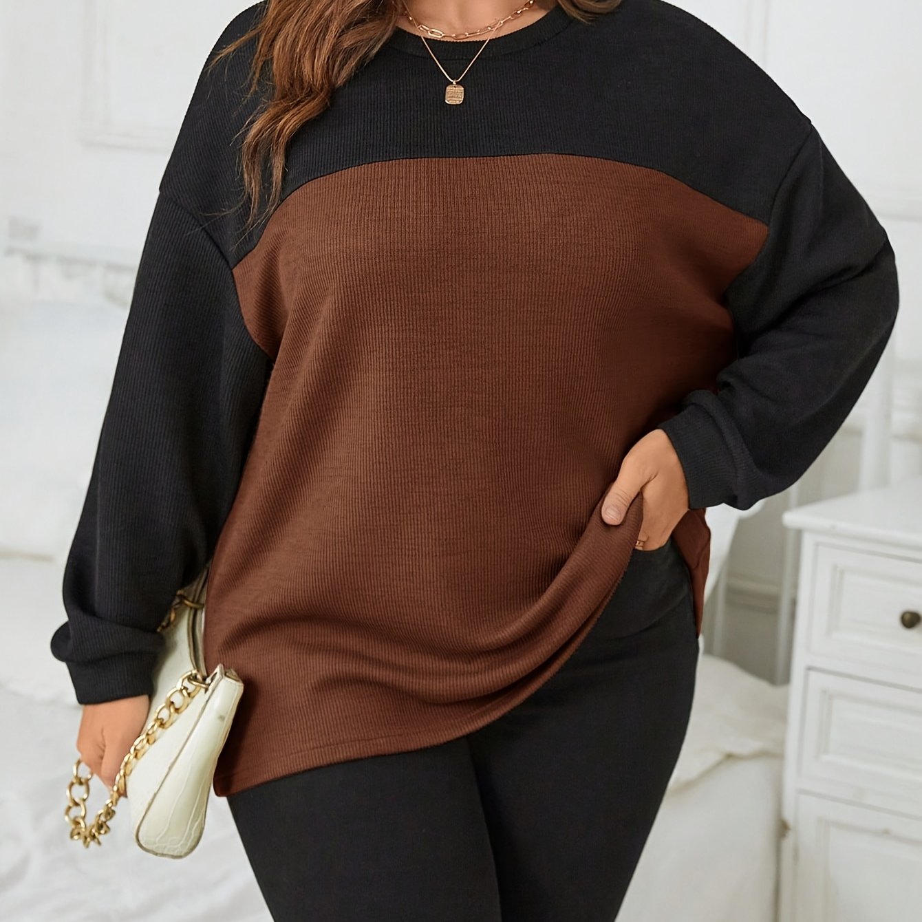 TEMU Plus Size - Spring/autumn Plus Size Women's Casual Loose Commuter Daily Comfortable Color-block T-shirt