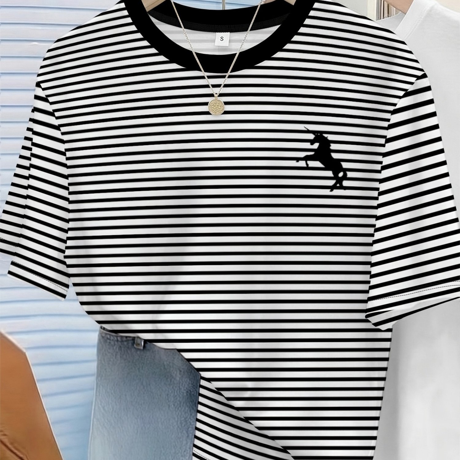 TEMU Striped Short-sleeved T-shirt For Women, New Summer Style, Easy And Fashionable Top, Versatile Casual Loose , Niche Outfit, Essential Item For