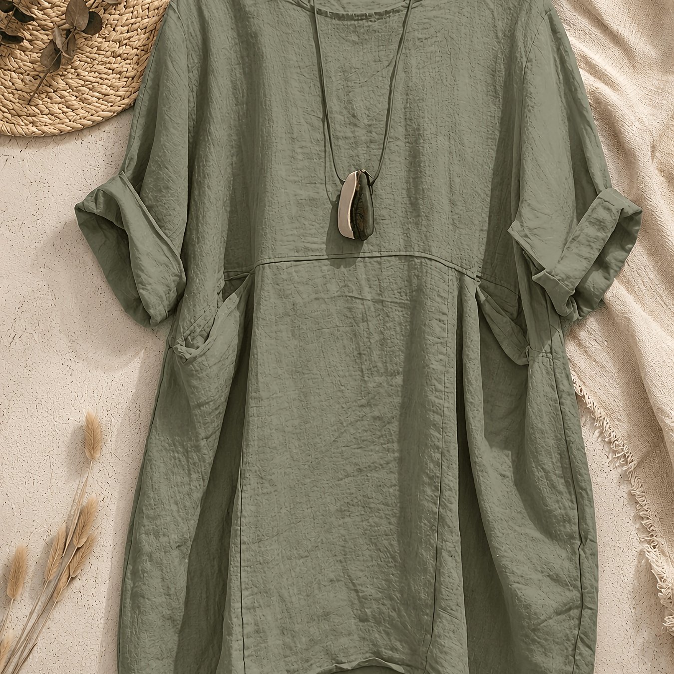 Image of Plus Size - Plus Size - Women's Plus Size Solid Color Pocket Long Top, Soft And Comfortable Fabric, Suitable For Summer Outdoor Casual Wear