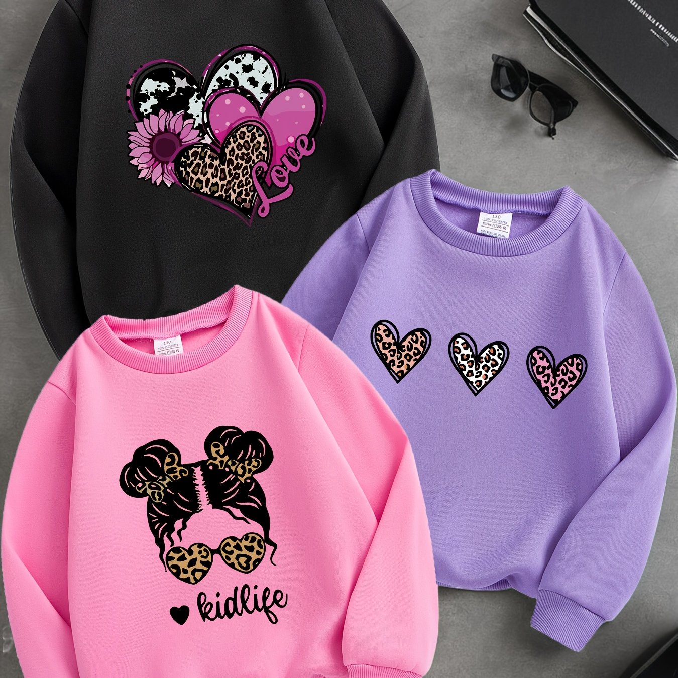 Image of 3pcs Girls' Fashion Heart Pattern Print Long Sleeve Top, Autumn And Winter Comfortable Round Neck Sweatshirt, Casual Wear, Christmas, Halloween