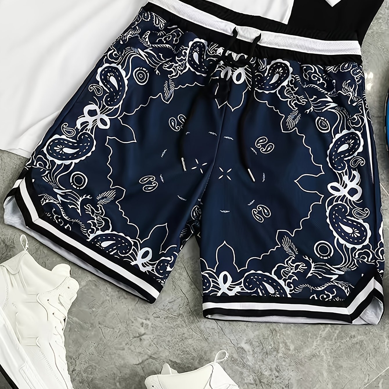 Image of Sports Shorts, Casual Straight-leg Mesh Basketball Shorts, Thin Summer Fashion Pants For Men