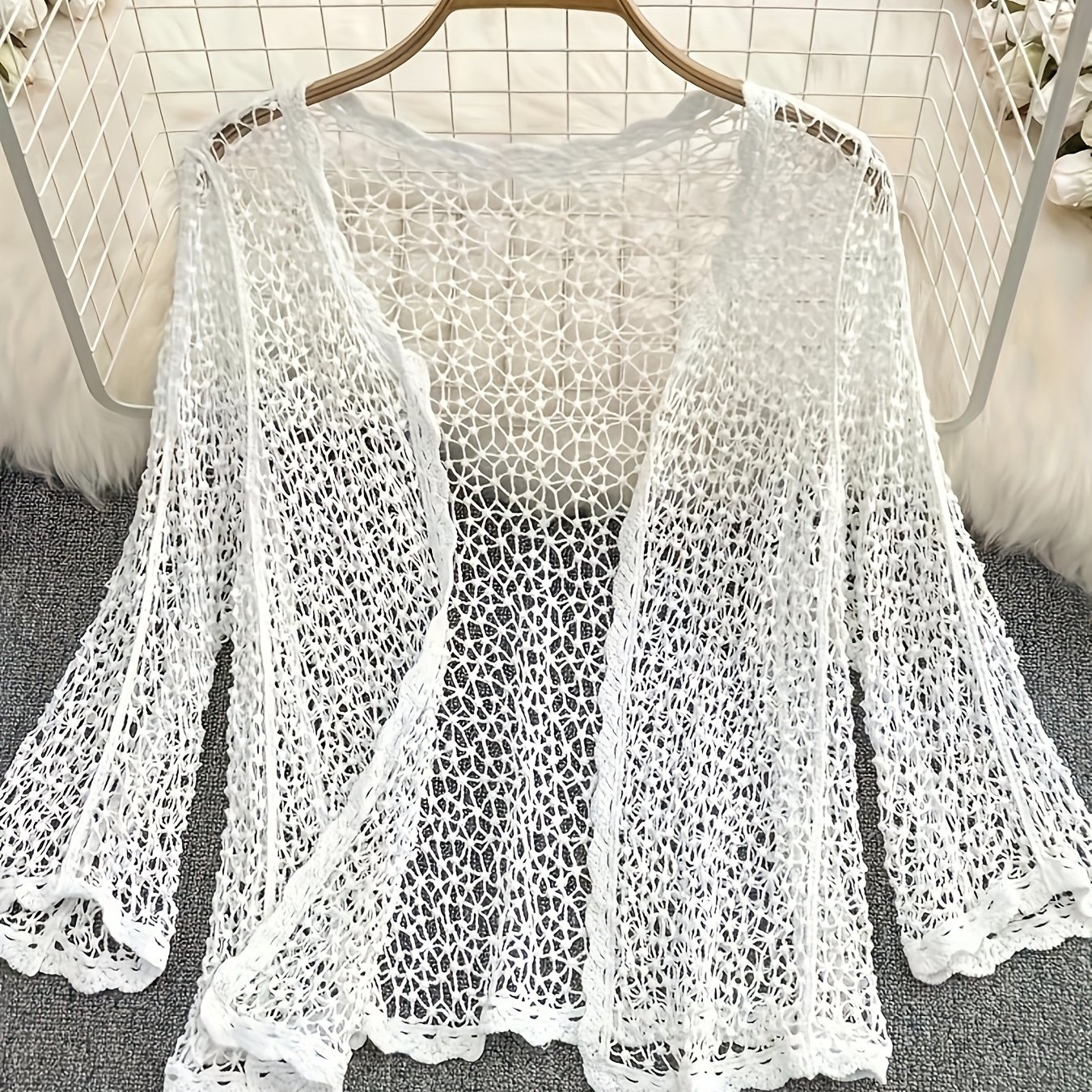 E-shop Frühlings- und Sommer Damen Bohemian Style Lässige Süße Hohle V-Ausschnitt Cropped Ärmel Strickjacke