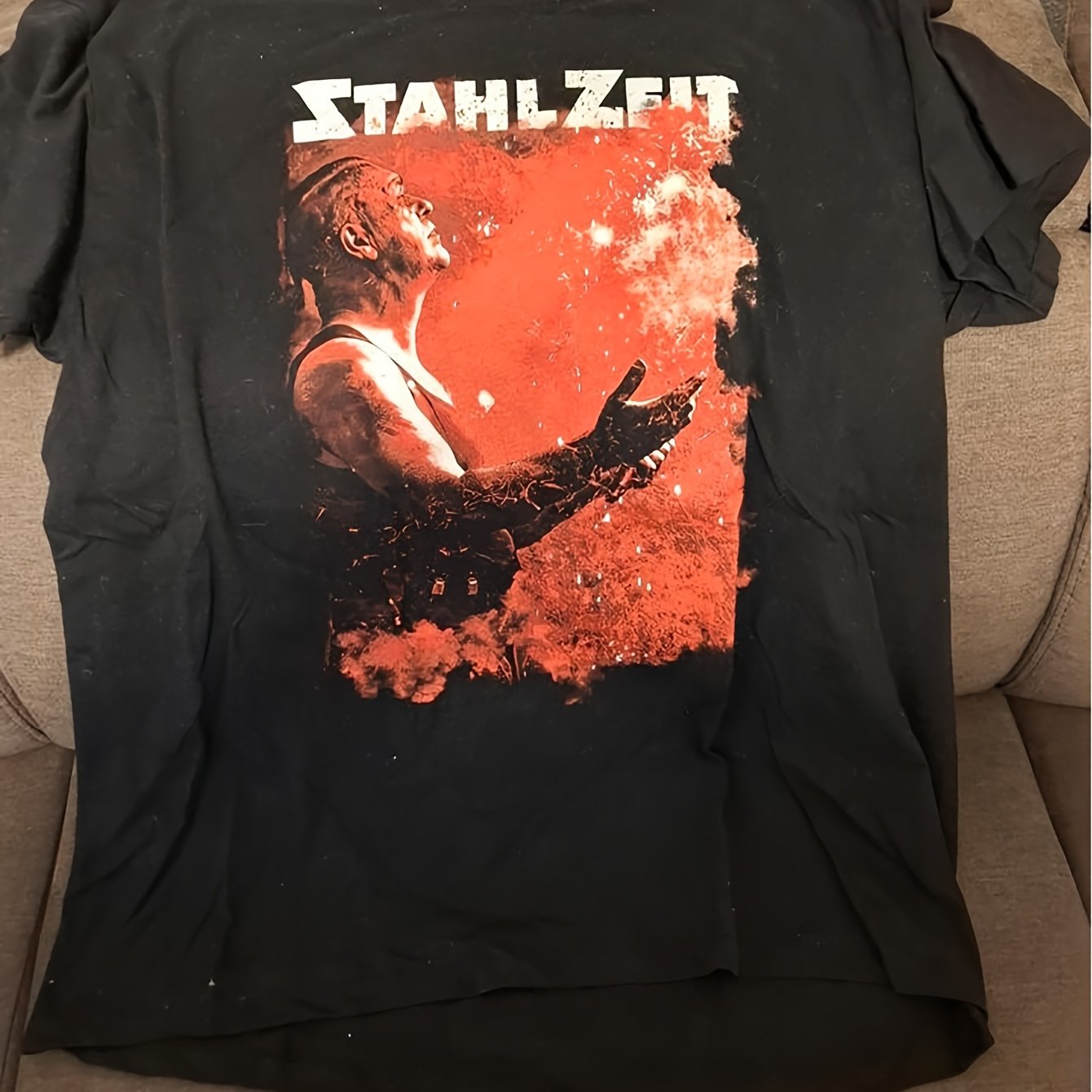 Stahlzeit Band Name Graphic T-shirt | Heavy-duty, Casual Round Neck, Crew Neck, Stretch, Regular Fit, Printed Pattern, Suitable For Concerts, Casual Attire, Wear For Adults