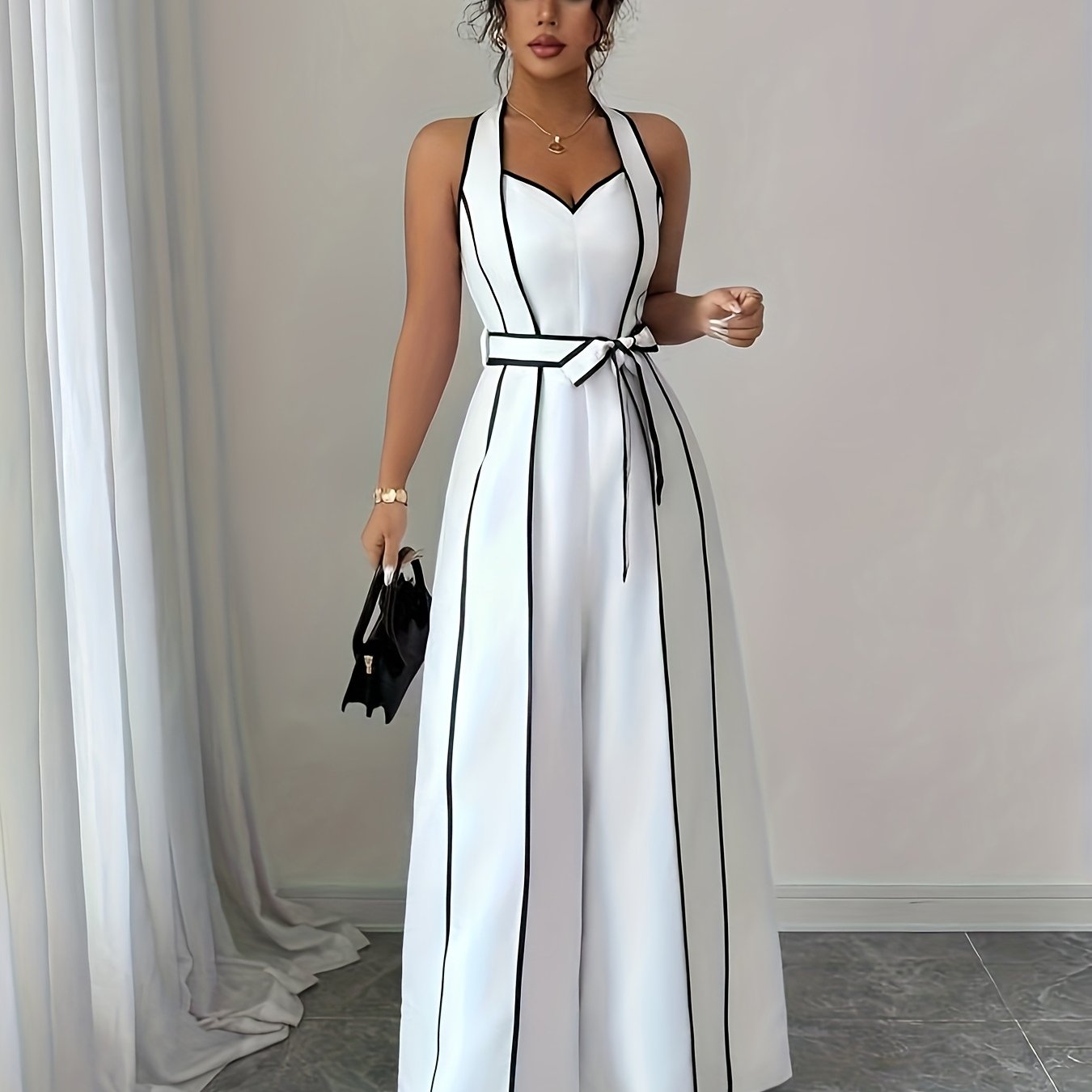 E-shop K605 Damen Frühling Sommer Neues Französisches Gestreiftes Vintage Neckholder V-Ausschnitt High-End Design Mode All-White Schwarz Zierleiste