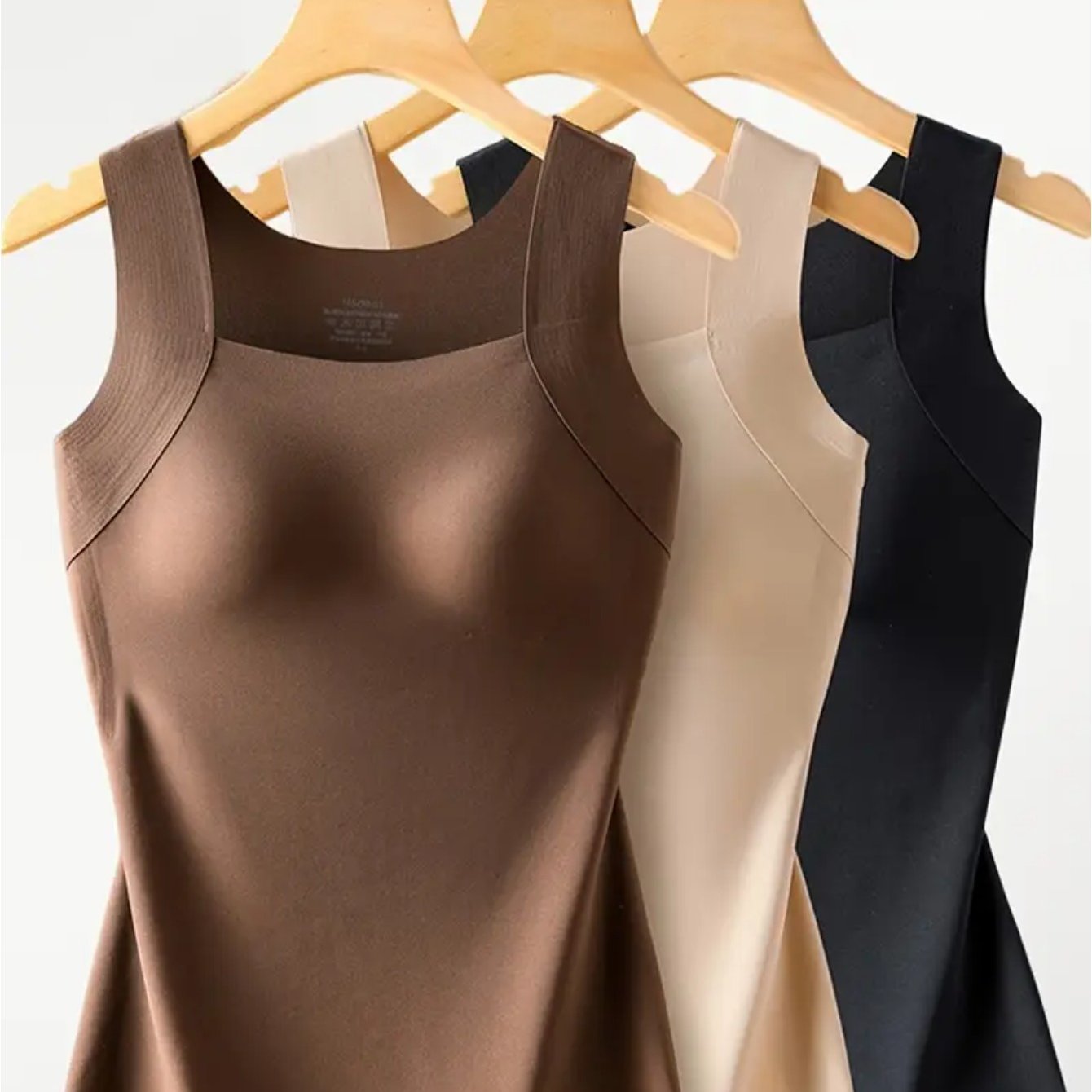 TEMU Plus Size, 3pcs Women's Plus Size Seamless Tank Top With Built-in Bra- Slim-fit Lifting, -friendly Base Layer, Sleeveless Wide Straps, Solid