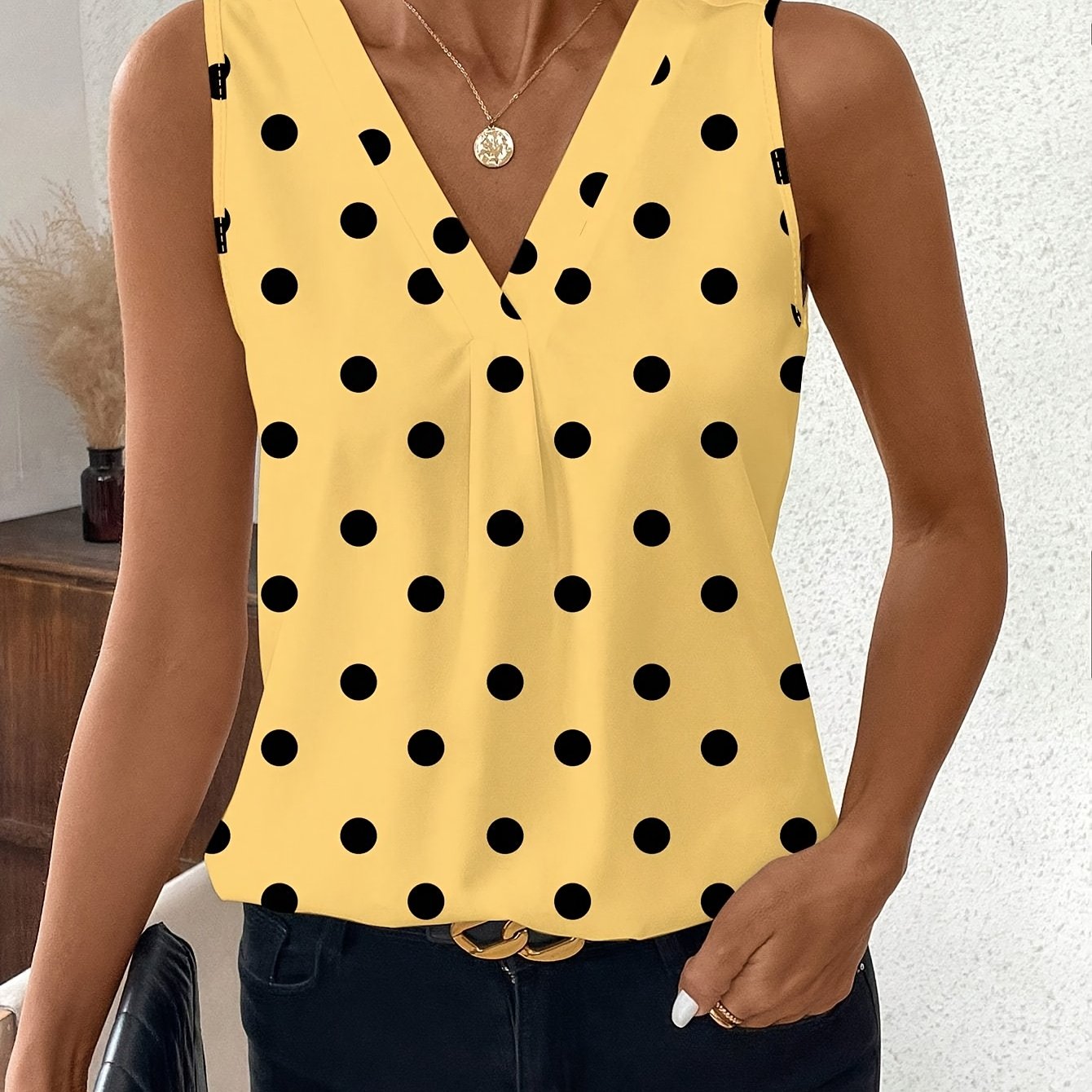 E-shop Lässiges Damen Tanktop mit V-Ausschnitt Punkten, geeignet für Frühling Sommer