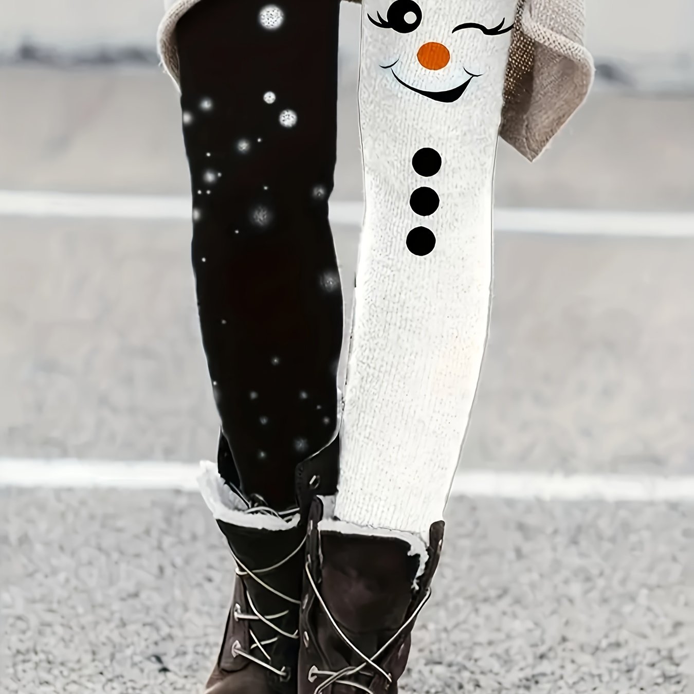 Plus Size, Christmas-themed Leggings