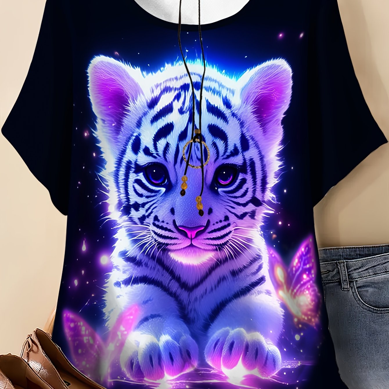 TEMU Plus Size, Plus Size Women's T-shirt With Graphic Print, Round Neck Short Sleeve Summer Top With Fluorescent White Tiger Print Background, Top