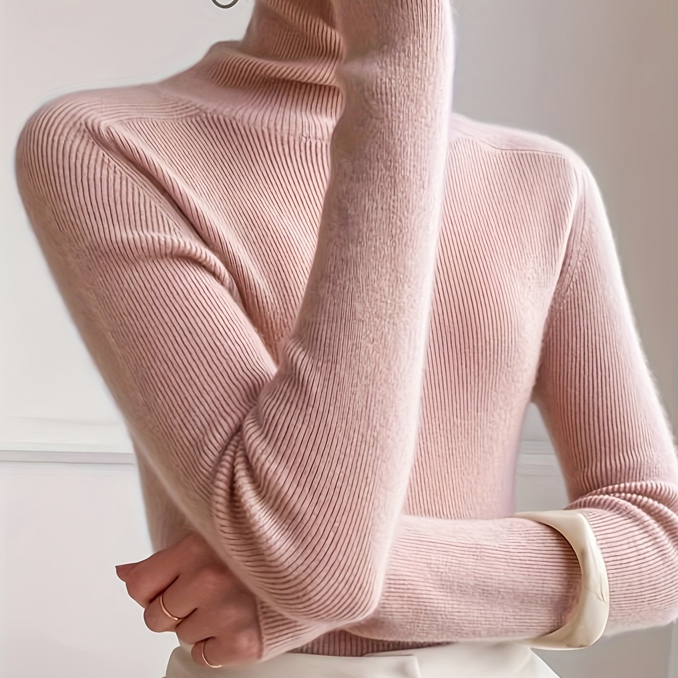 E-shop Weicher, klebriger Eintagspullover für Damen, neues Herbst/Winter 2025 Unterwäsche, beliebtes, schmal geschnittenes High-Neck-Basishemd für