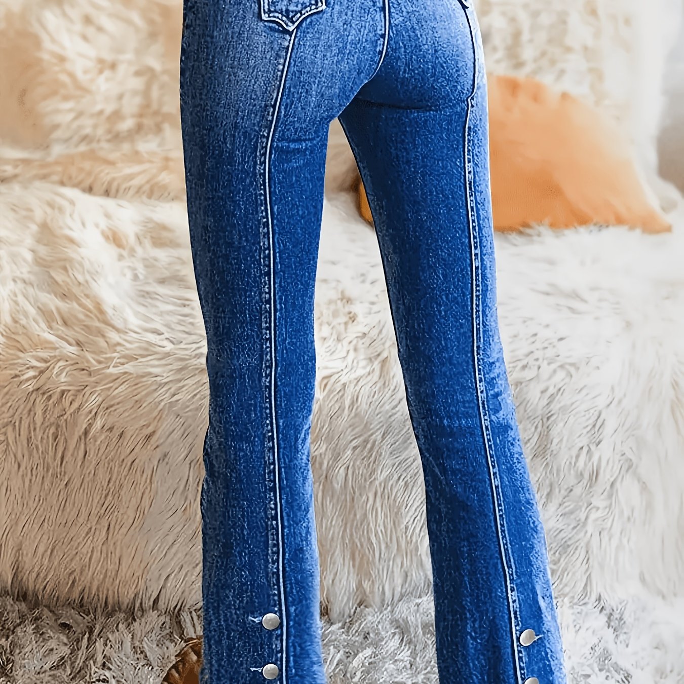TEMU Women's Fashion Washed Blue Stretch Flared Jeans With Heart-shaped Back And Button Decorated Cuffs, High-waisted Style To Slim And Enhance