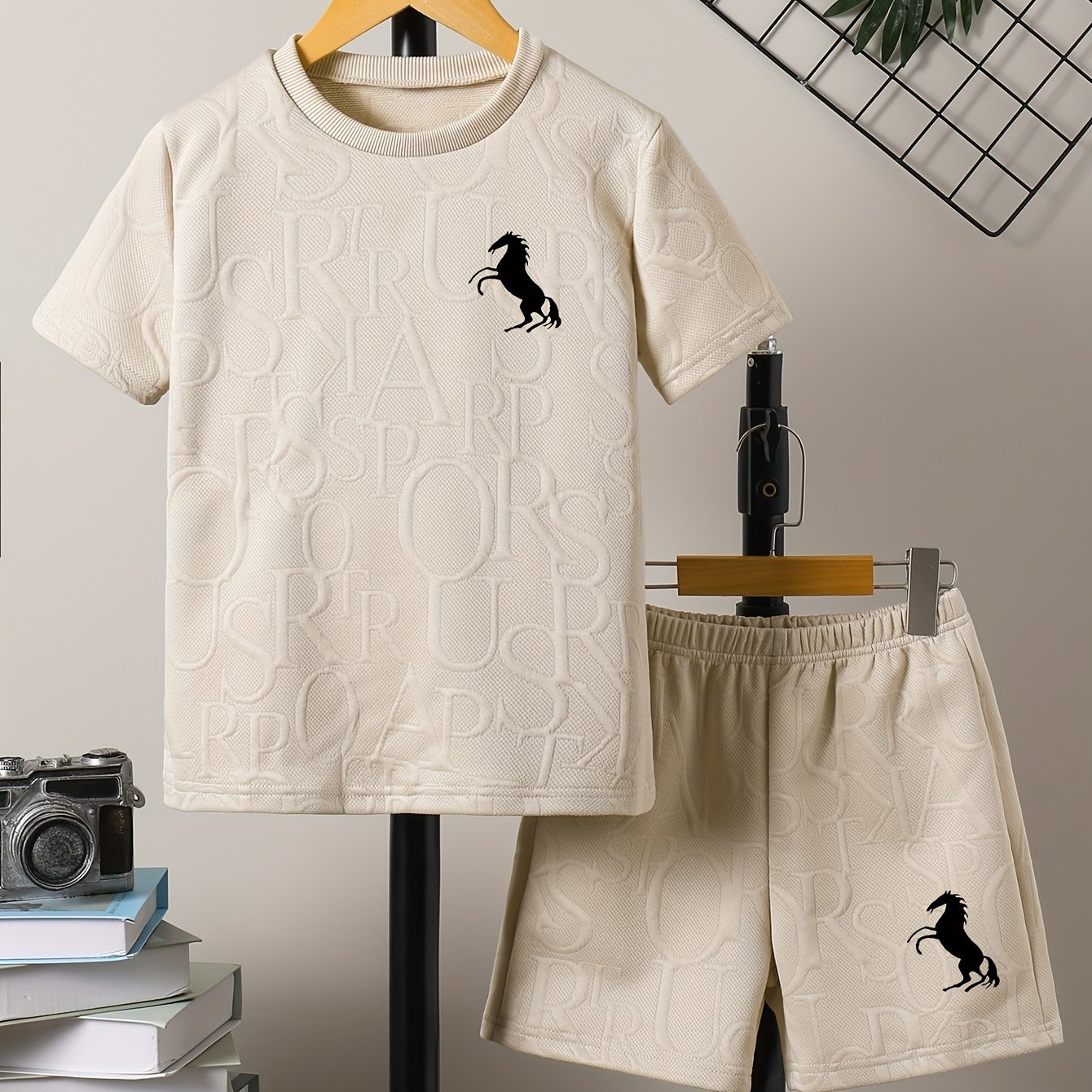 Image of 2pcs Boys' Casual Letter Embroidered Comfortable All-match Short Sleeve T-shirt And Shorts Set, Cool Lightweight Comfortable Summer Outfit, Suitable For Daily And Outdoor Wear, For Outdoor