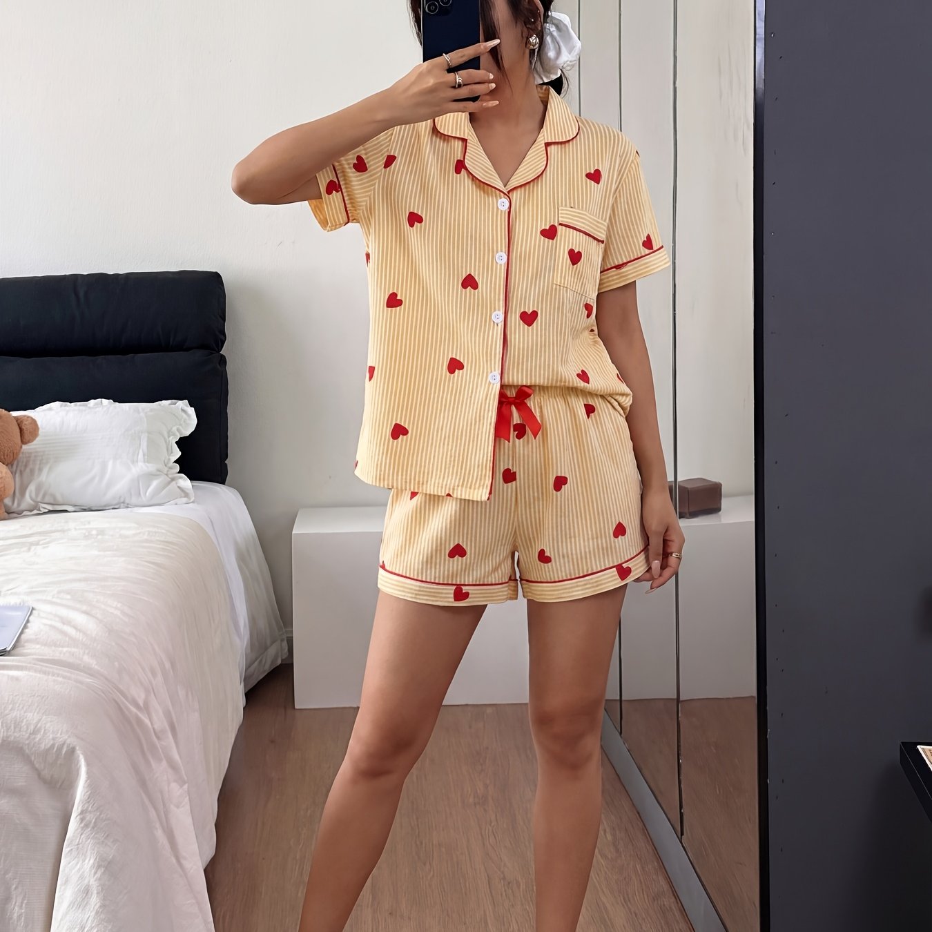 TEMU Women's Yellow Striped Pajamas Set With Red Heart Prints, Includes A Short-sleeve Cardigan And Elastic Waistband Shorts. Comfortable Sleepwear
