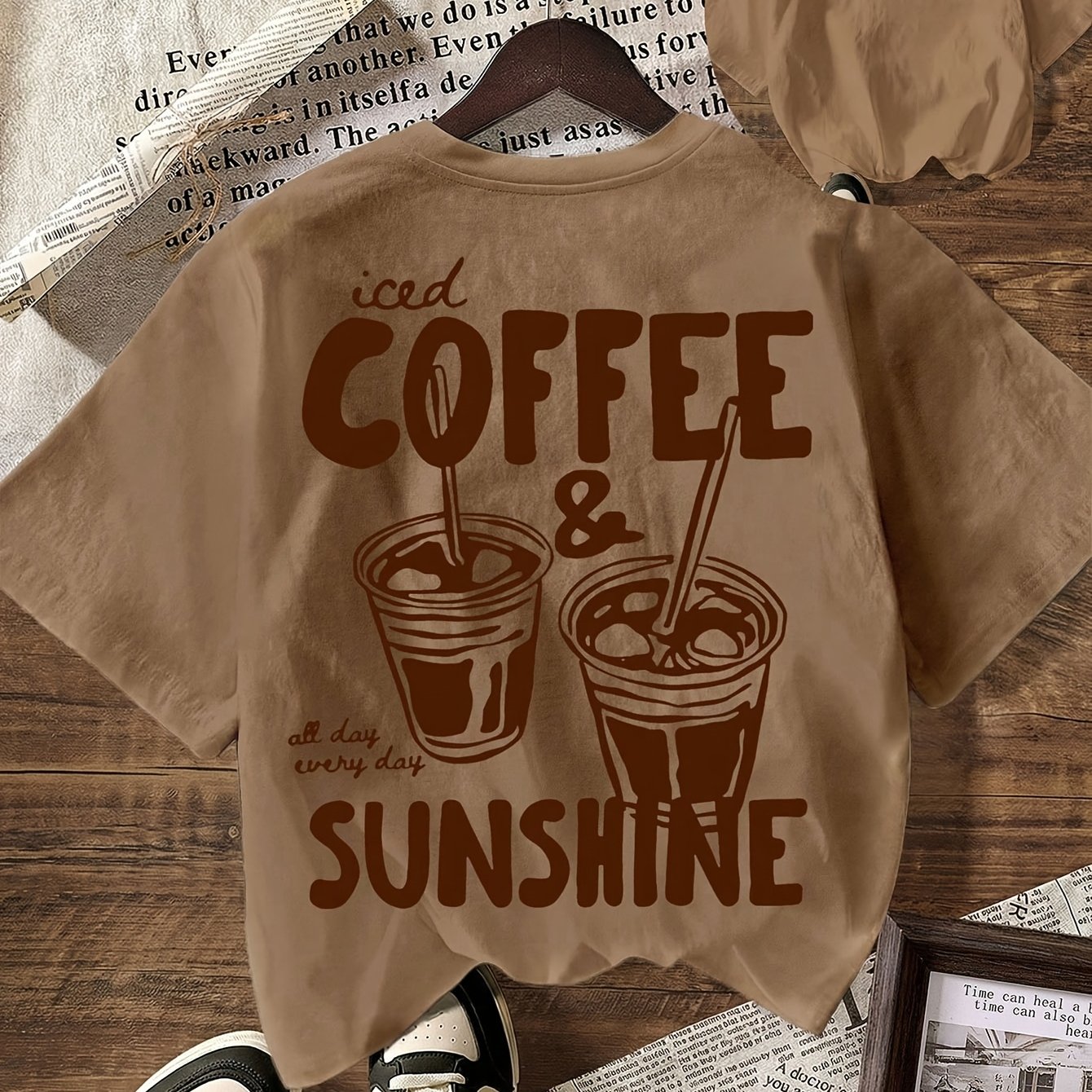 TEMU Coffee Club Women'-themed T-shirt - Casual Short Sleeve Round Neck Blouse-compatible Top Suitable For Beach Outfits, Vacation Wear & Everyday