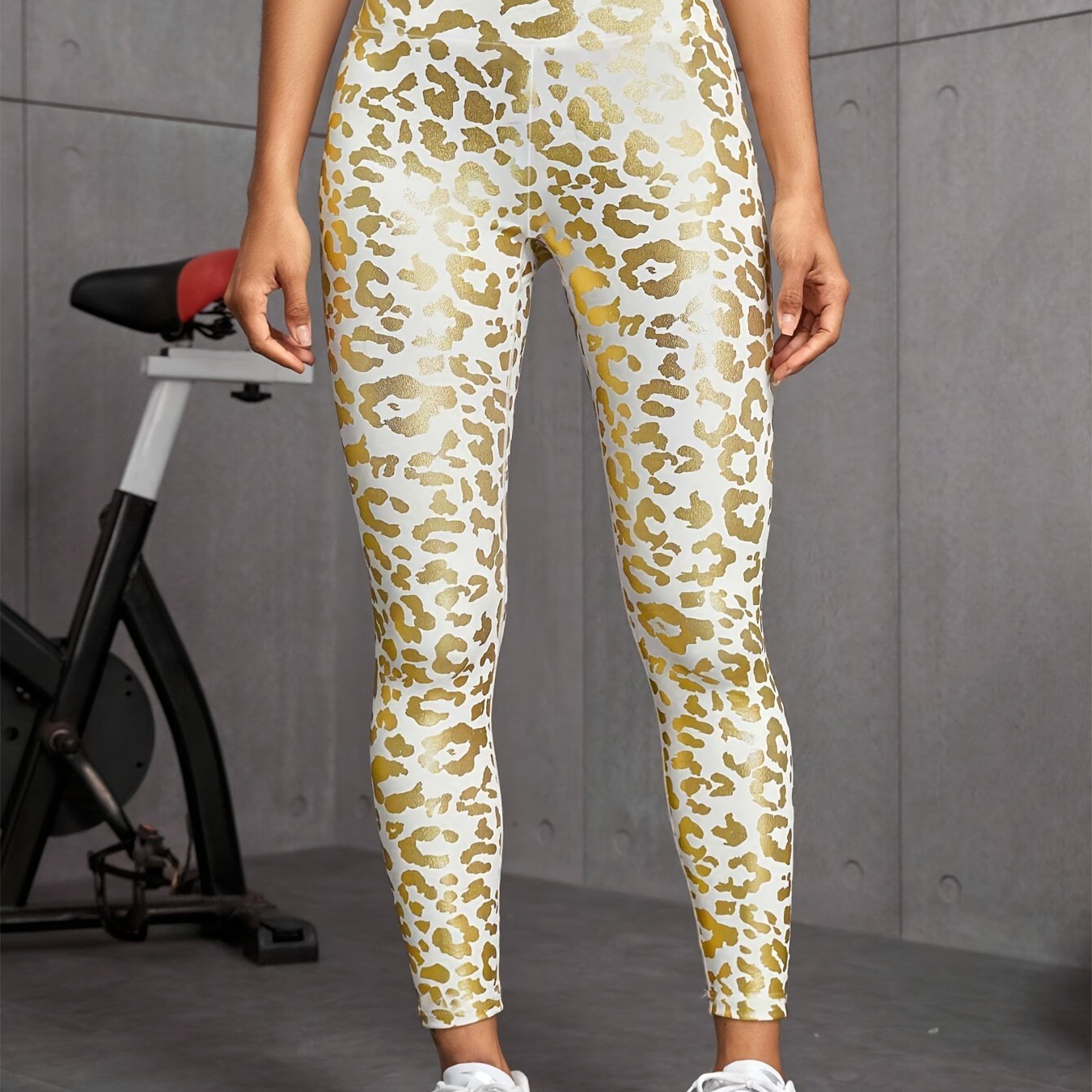 99082103 Leopard Print Trousers
