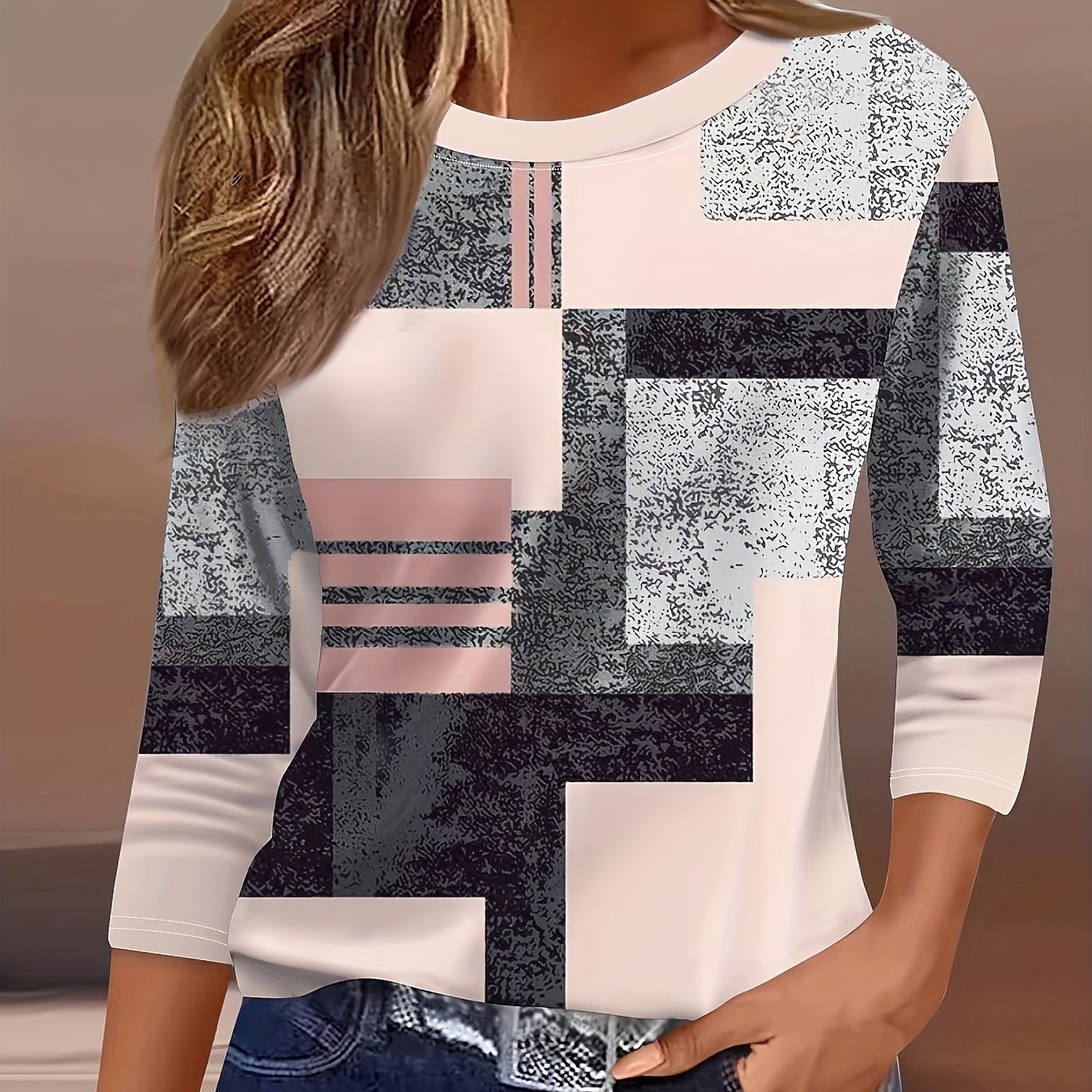 Image of Casual Fashion Holiday Women's Regular Fit Plaid Pattern Print 3/4 Sleeve Round Neck T-shirt