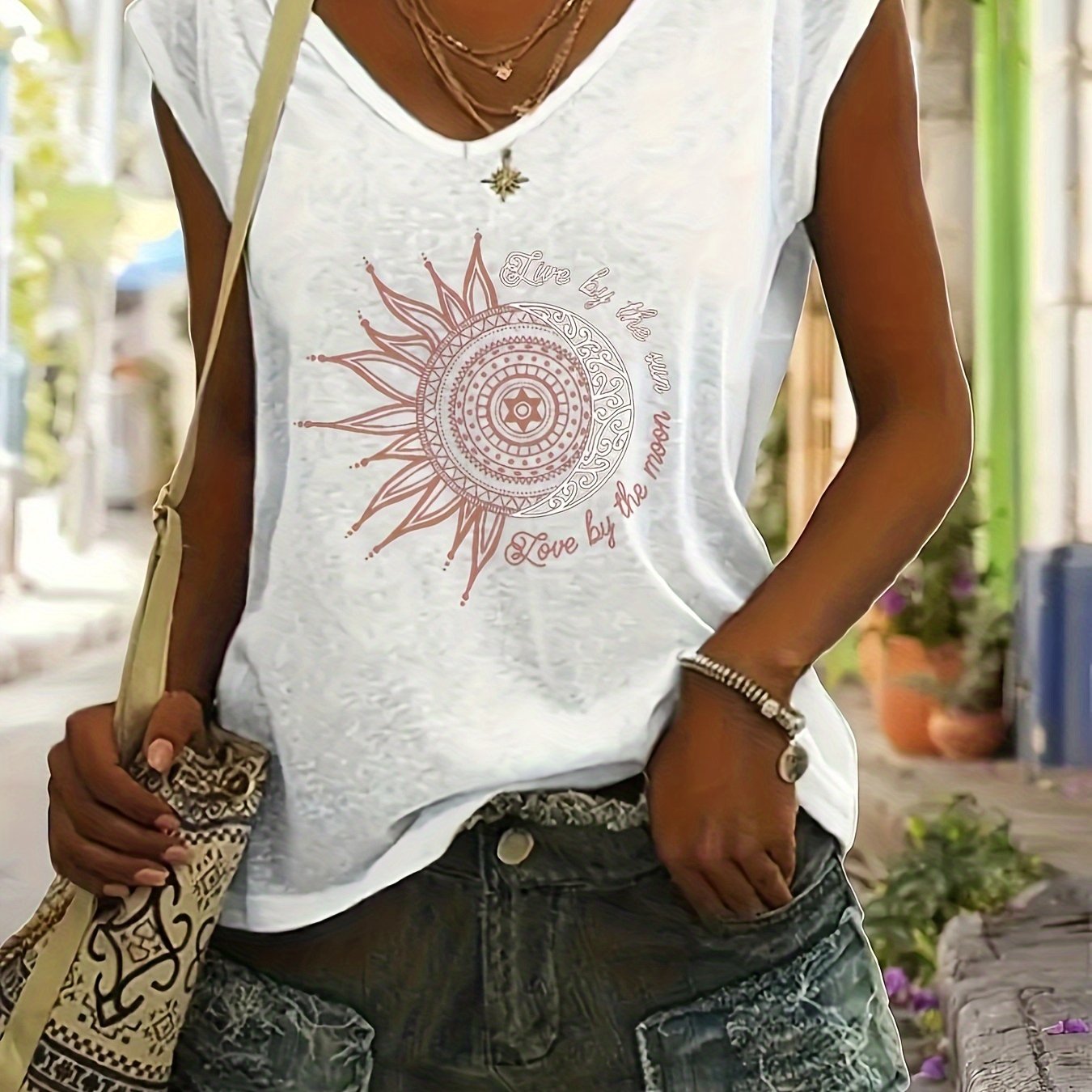 TEMU Camiseta Casual De Mujer Con Cuello En V Y Manga Corta, Ajuste Holgado Con Estampado De Sol, Top De Moda