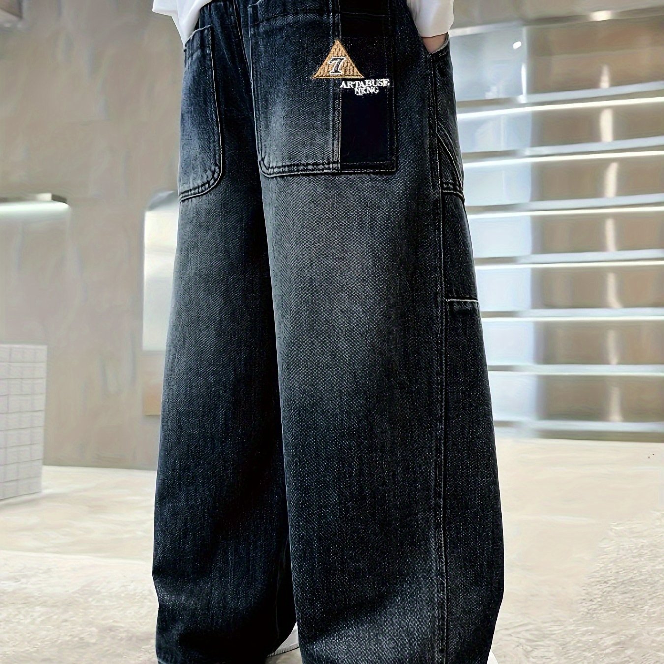 Wj92 Back Pocket Split Jeans