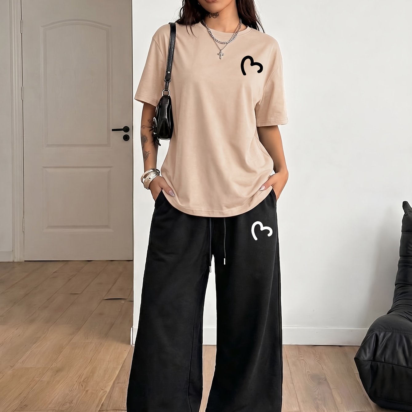 TEMU Women's 2pcs Set: Fun "heart" Print Simple Commuter Daily Casual Short-sleeve T-shirt With Drawstring Loose Straight-leg Pants. Soft,