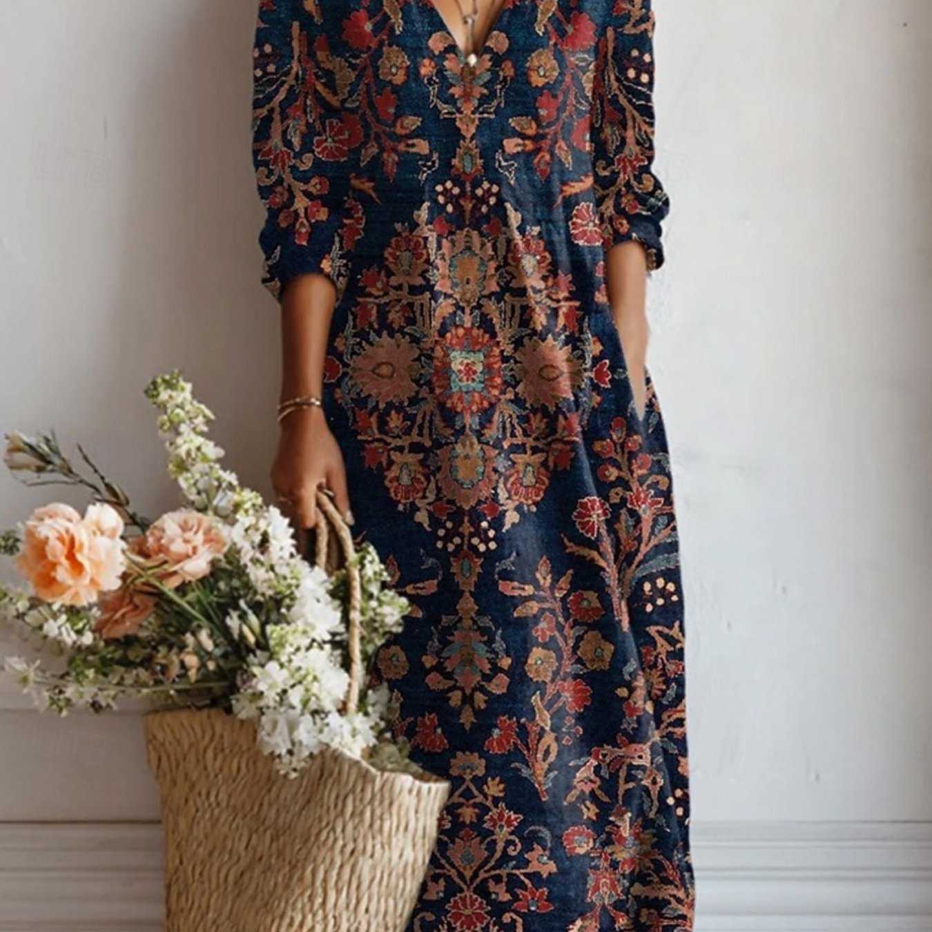 Image of Plus Size - Navy Retro Persian Ethnic Floral Pattern Print Plus Size Women's V-neck Three-quarter Sleeve Literary Vacation Long Dress