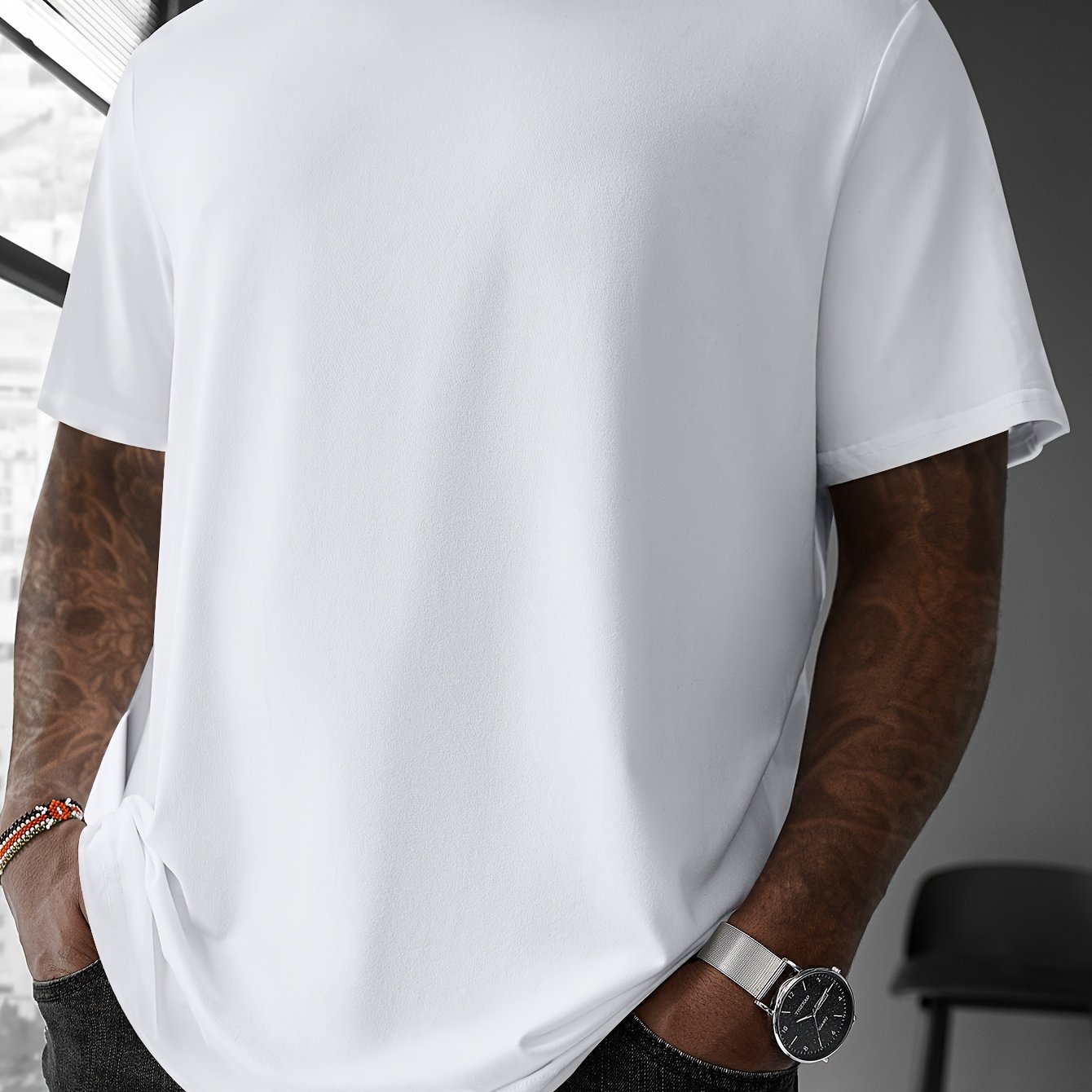 E-shop Herren T-Shirts in großen Größen, für den Freizeitlook, hergestellt aus weichem und bequemem Stoff, geeignet für den , Übergröße