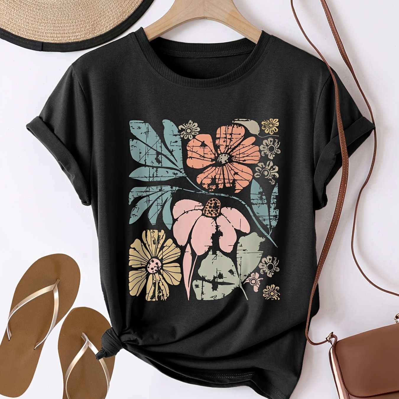 Graphic Print T-shirt, Short Sleeve Crew Neck Casual Top For Summer And Spring, Women's Clothing