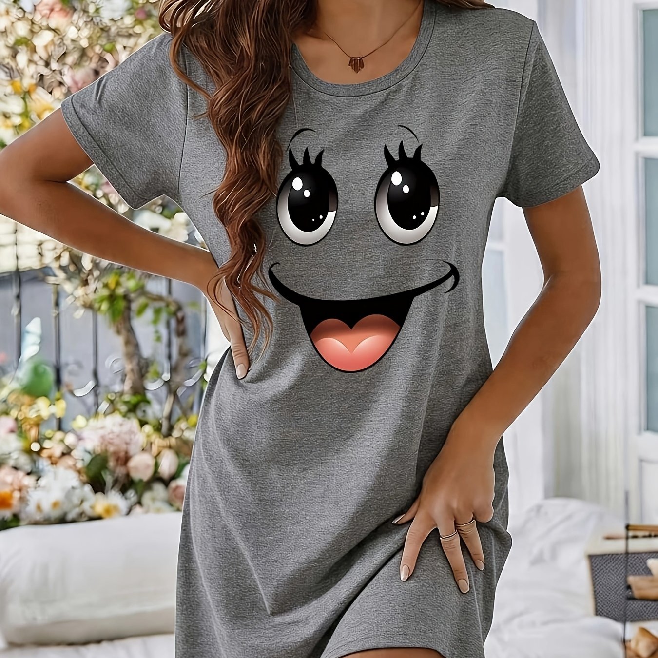TEMU Chemise de pour femme à manches courtes, simple et décontractée, avec imprimé dessin aux grands yeux, pyjama tendance à à