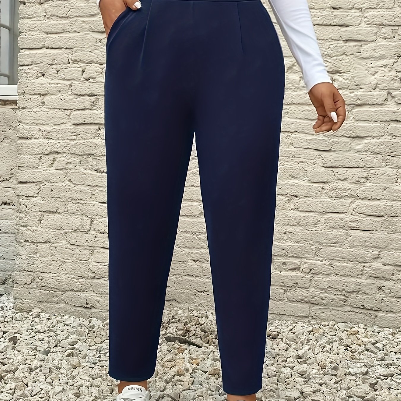 Image of Women's Fashion Slim-fit Pants - Solid Color Pants With Pockets, , Formal, And Casual Occasions | Machine Washable, High-waist Design, High-stretch Fabric Leggings