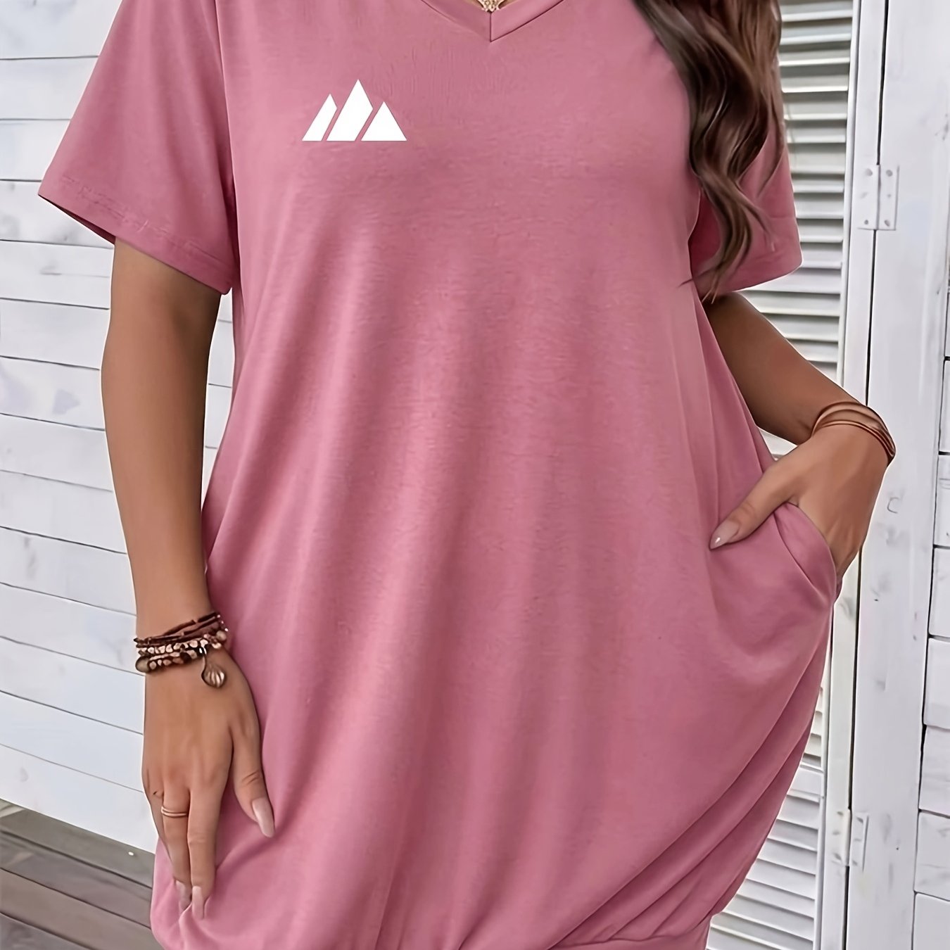 TEMU Plus Size Women's Fashion Solid V-neck Top