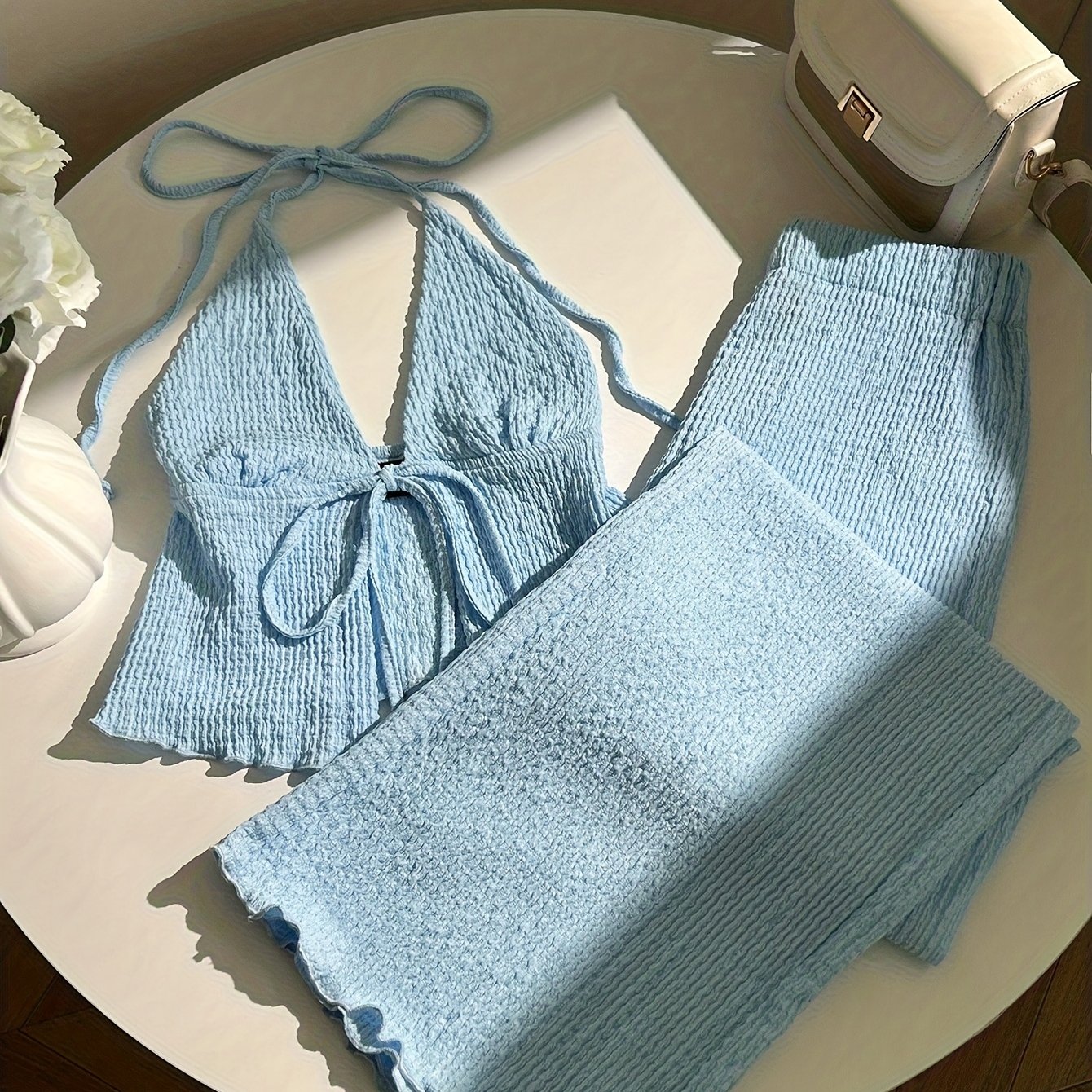 E-shop Elegantes modisches neues Damen 2-teiliges Set für den Frühling/Sommer: Rückenfreies Neckholder-Oberteil mit taillierender Passform lockere