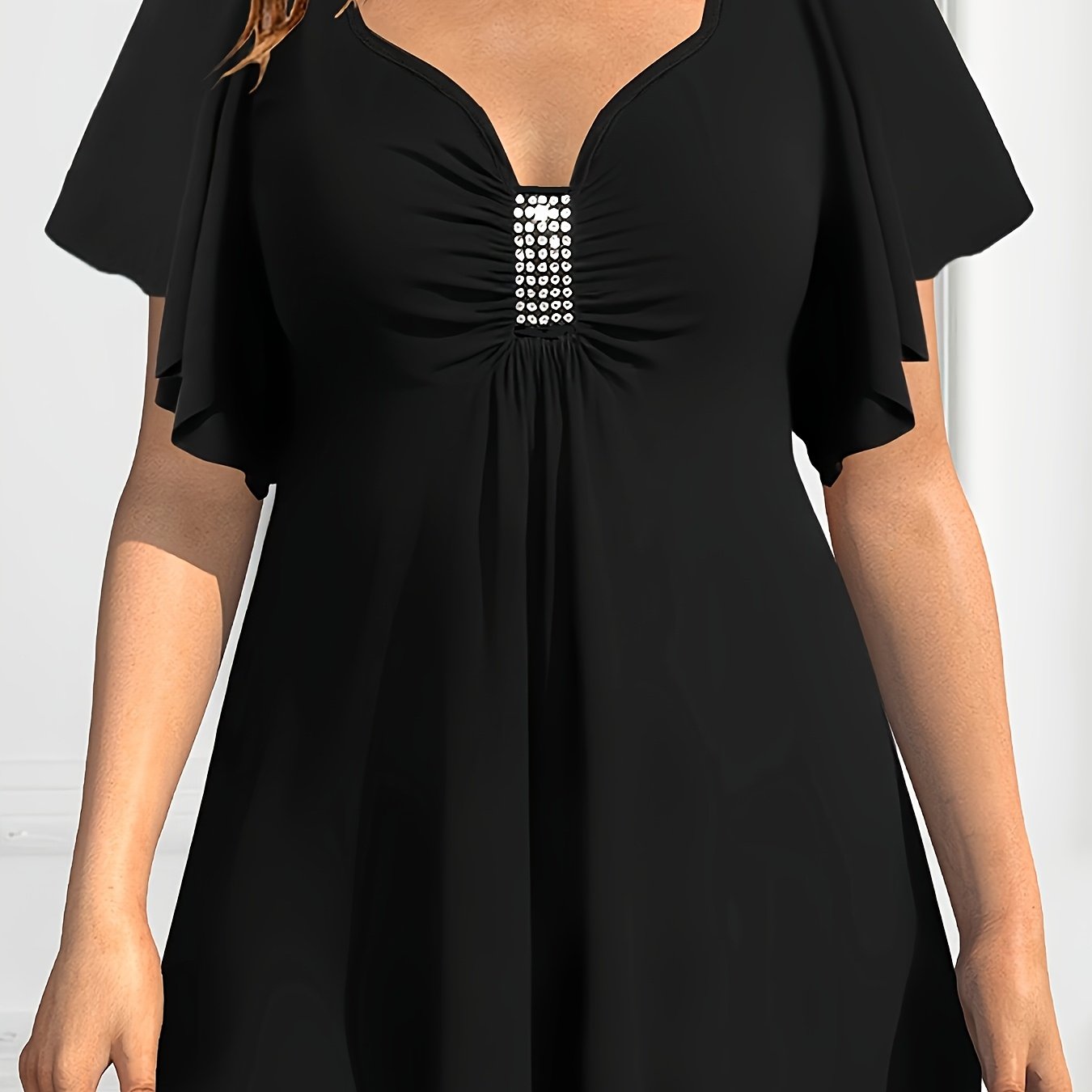 E-shop Plus Size, Elegantes V-Ausschnitt Kurzarm-T-Shirt für Damen mit Strass-V-Ausschnitt - Uni-Farben Casual & Schickes Bluse, Maschinenwaschbar,