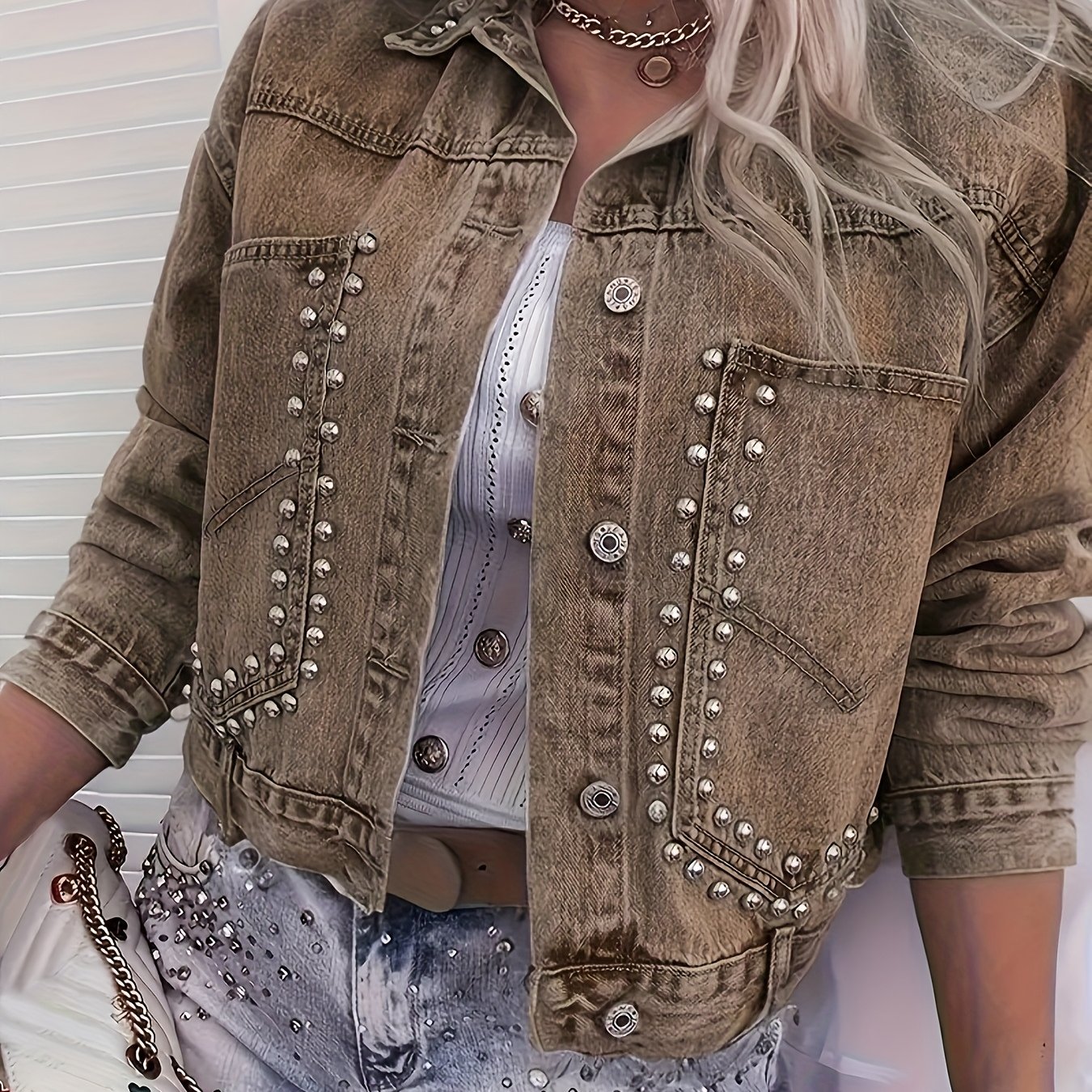 TEMU Surprise 25aw Women's Vintage Distressed Studded Denim Short Jacket, Short Top With Large Pockets, A Fashionable And Versatile Item