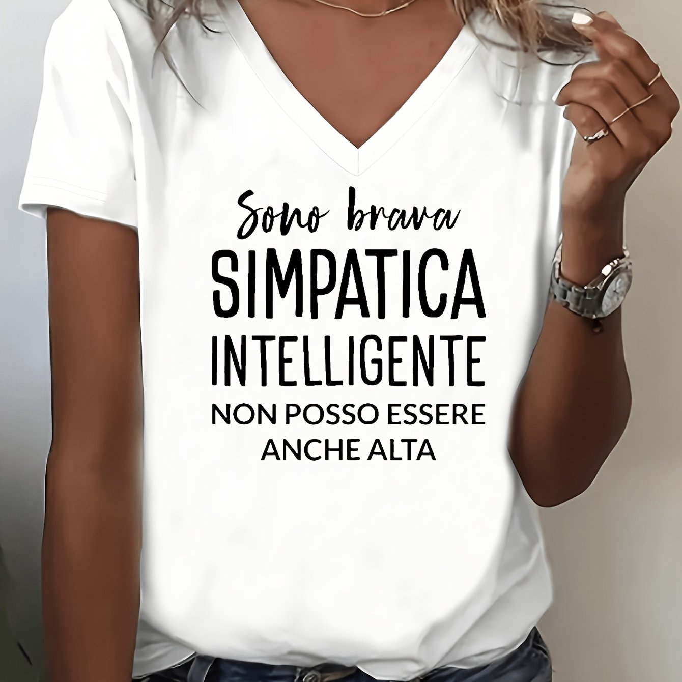 TEMU T-shirt con stampa slogan in " molto capace e , ma non puoi aspettarti che sia anche ." Vestibilit� , realizzata in tessuto e confortevole, con
