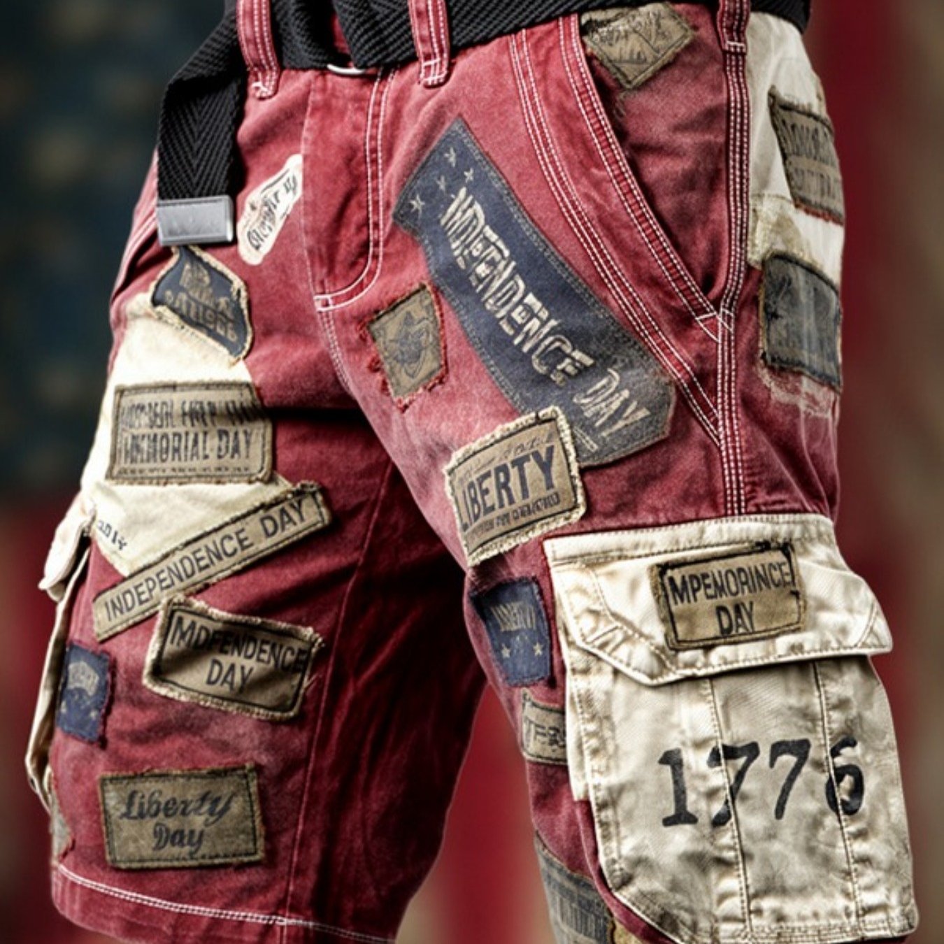 Men's Red And Beige Cargo Shorts With Day And 1776 Print, Tactical-inspired Multi- Shorts With Black Belt