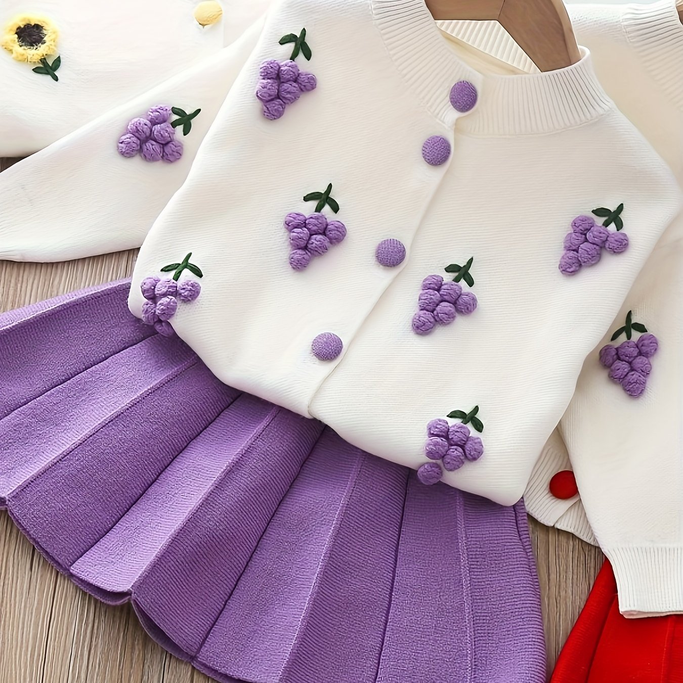 Image of Girls' Spring/autumn Fashion Set 2025 New Style Clothes Knitted Sweater And Pleated Skirt 2pcs Set