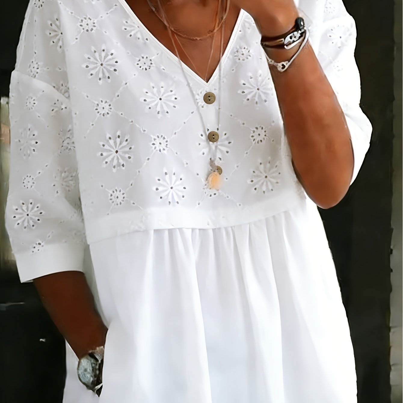 TEMU Plus Size - Plus Size - Women's V-neck Short Sleeve Blouse, Lace Button Design Casual Versatile Top