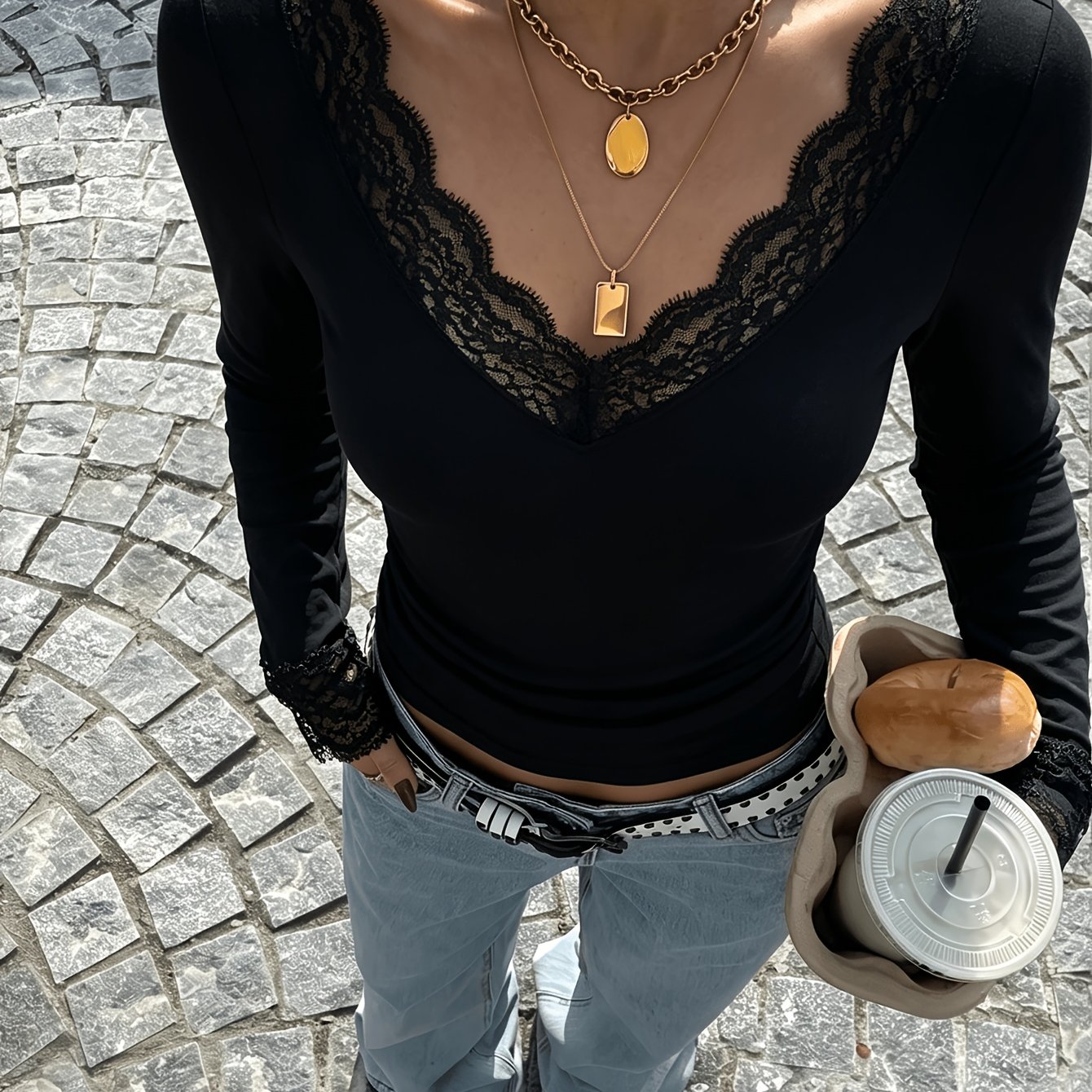 TEMU Top da donna con pannello in pizzo e scollo a V, maniche lunghe, maglietta basic elasticizzata aderente, con polsini arricciati in pizzo