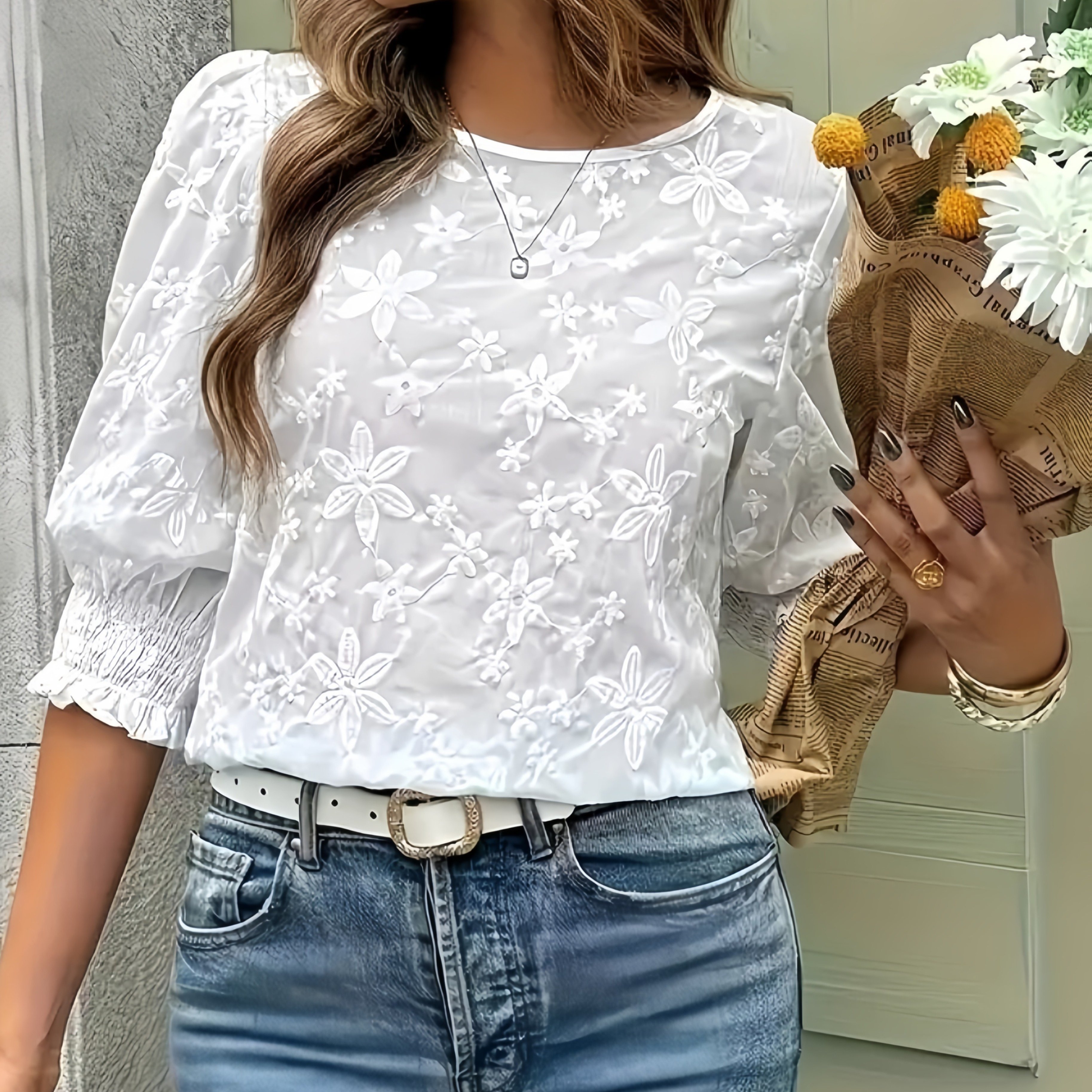 TEMU Plus Size - Plus Size - Plus Size Women's New European Elegant Lace Top - Fashion Embroidered Fabric 3/4 Sleeve Design T-shirt, Suitable For